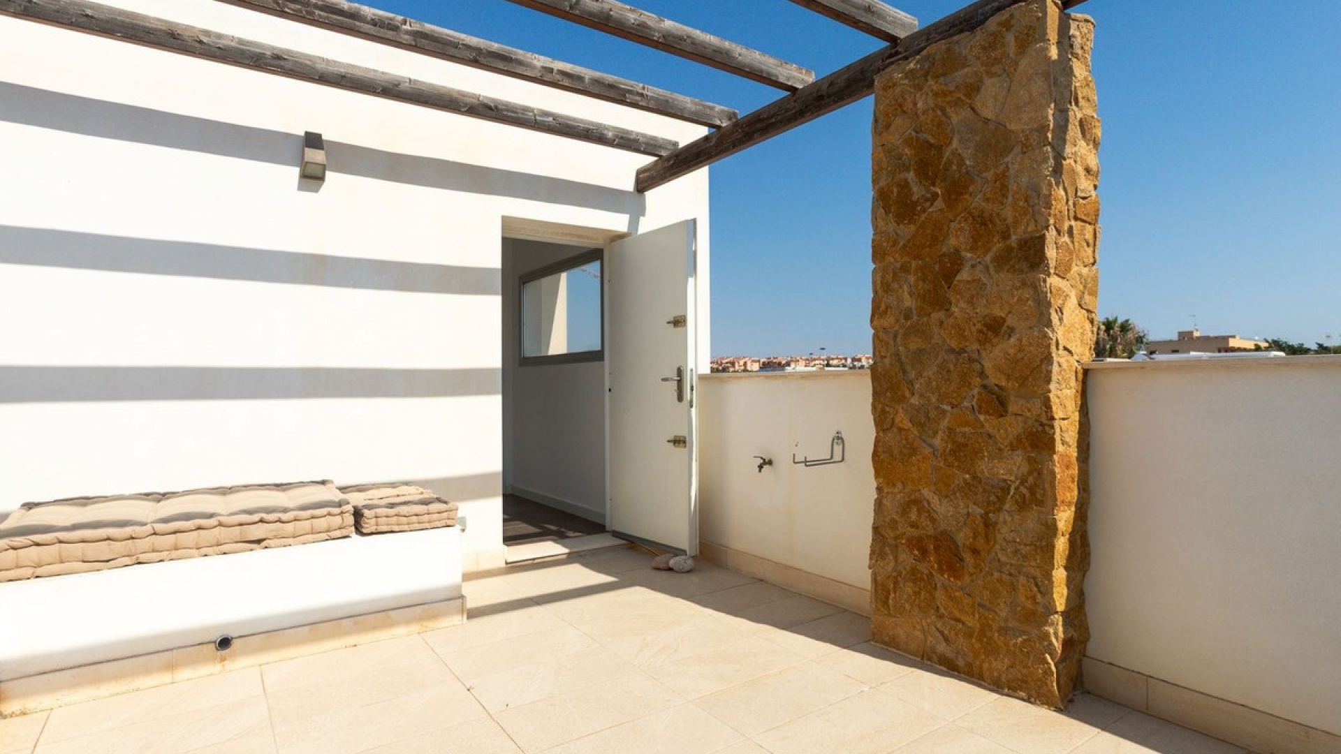 Resale - Townhouse - Torrevieja - Torrevieja Centro