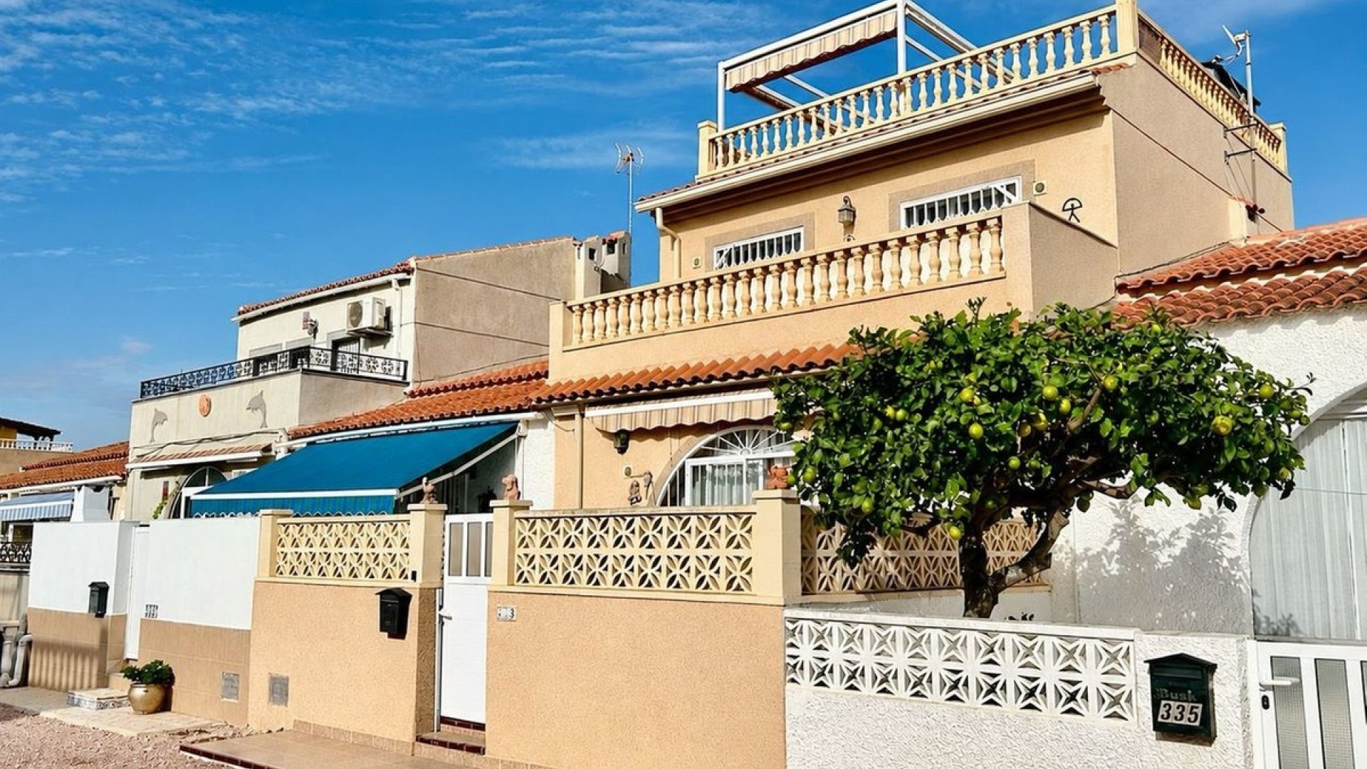 Resale - Townhouse - Torrevieja - Torrevieja Centro