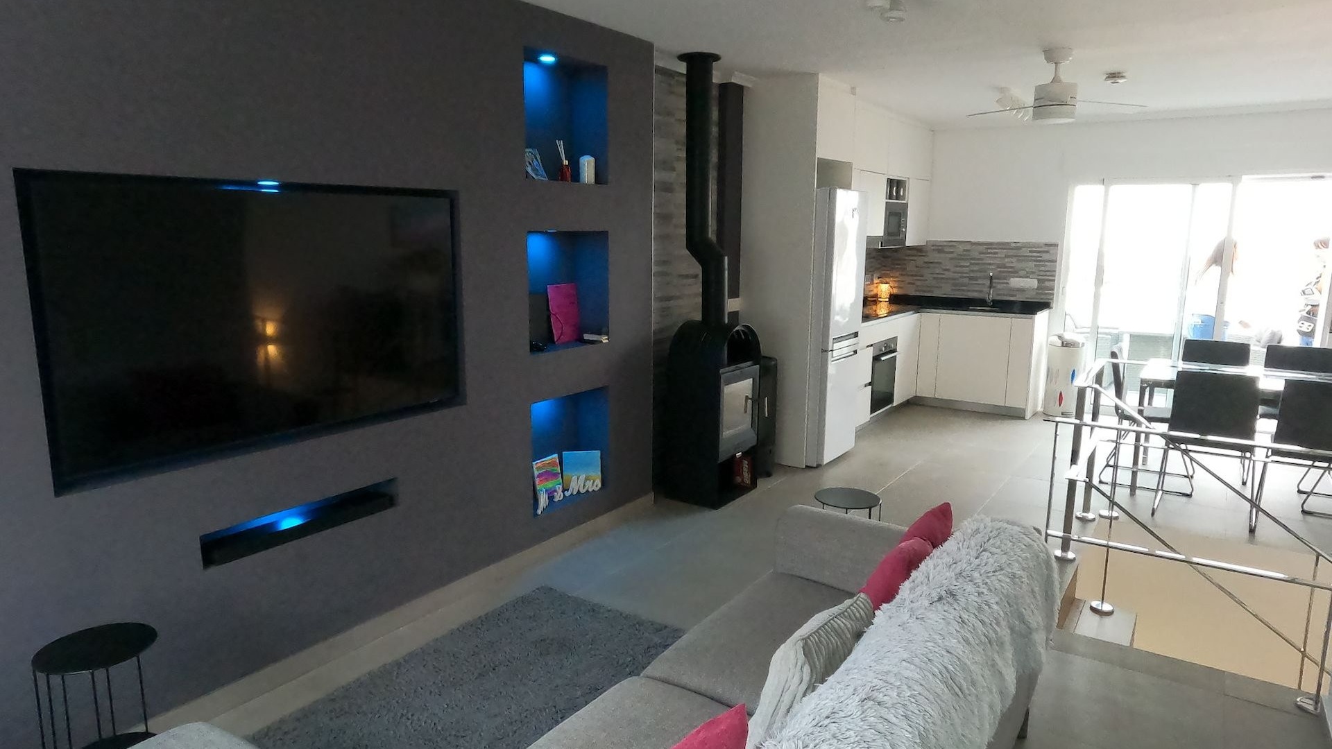 Resale - Townhouse - Villamartin - blue lagoon