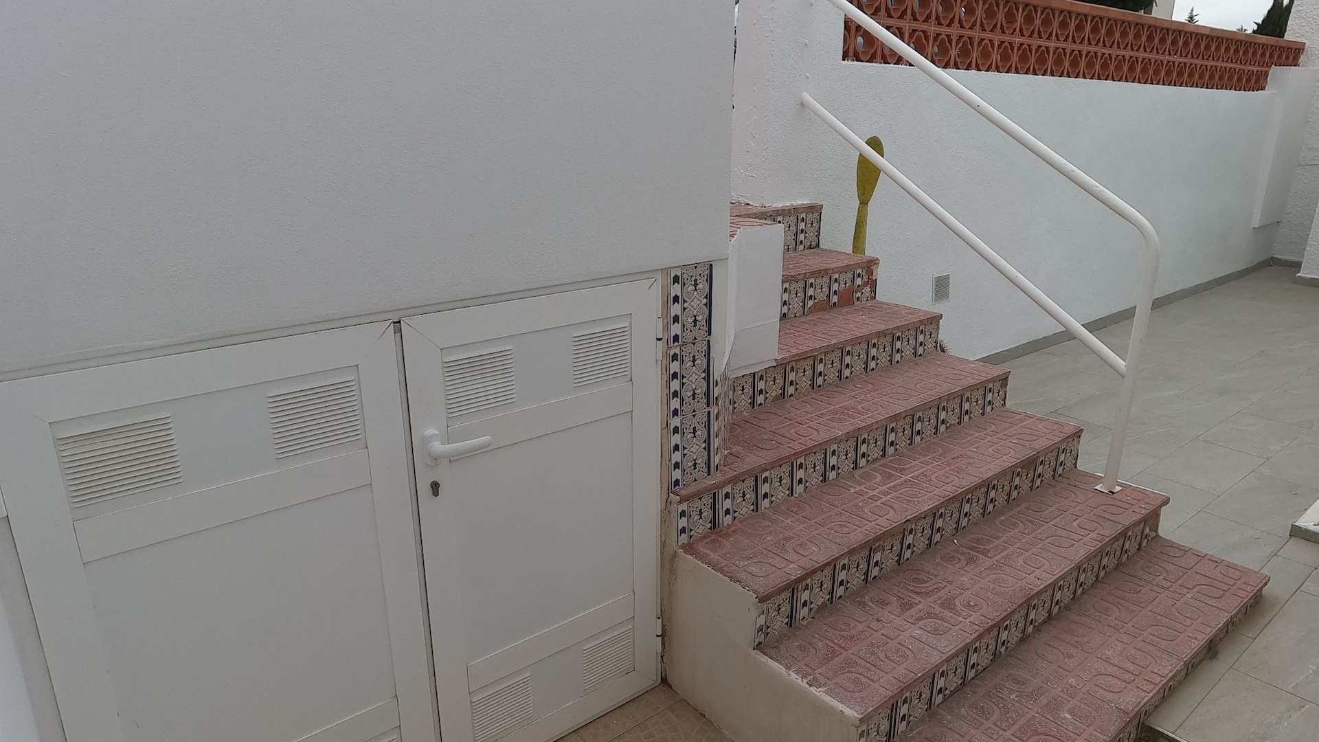 Resale - Townhouse - Villamartin - blue lagoon