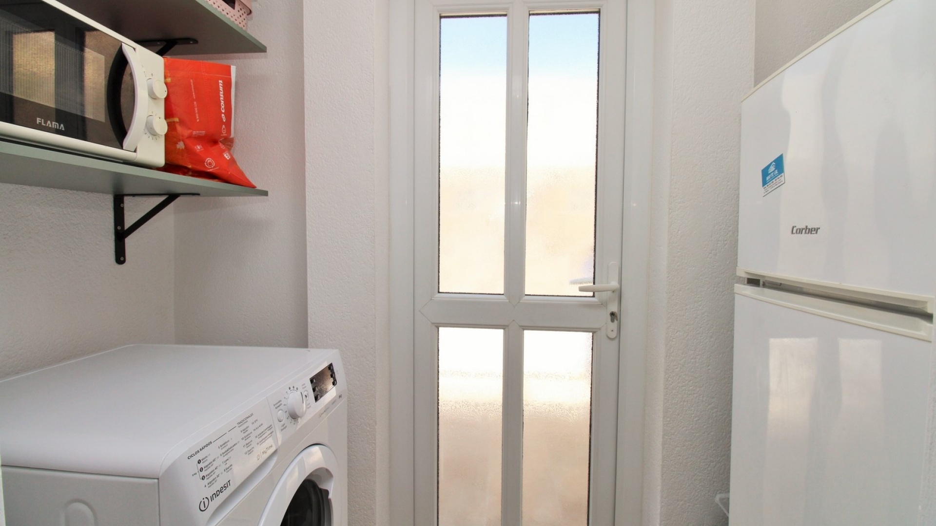 Resale - Townhouse - Villamartin - blue lagoon