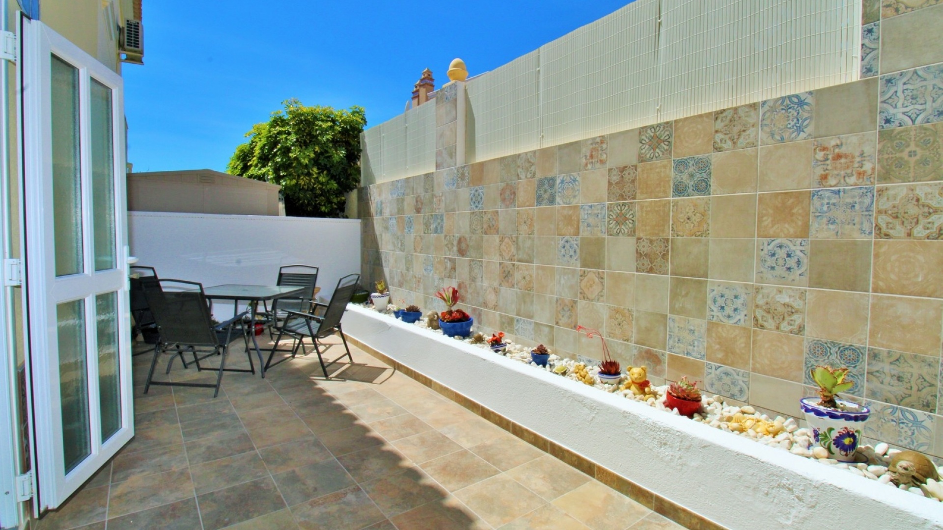 Resale - Townhouse - Villamartin - blue lagoon