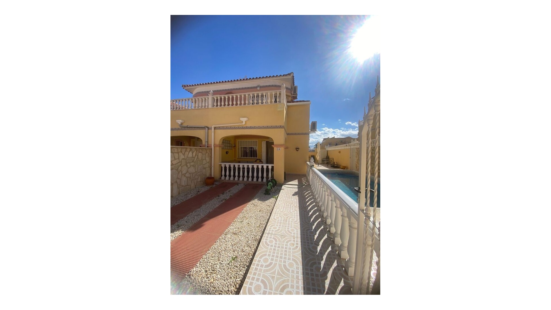 Resale - Townhouse - Villamartin - bosque de las lomas
