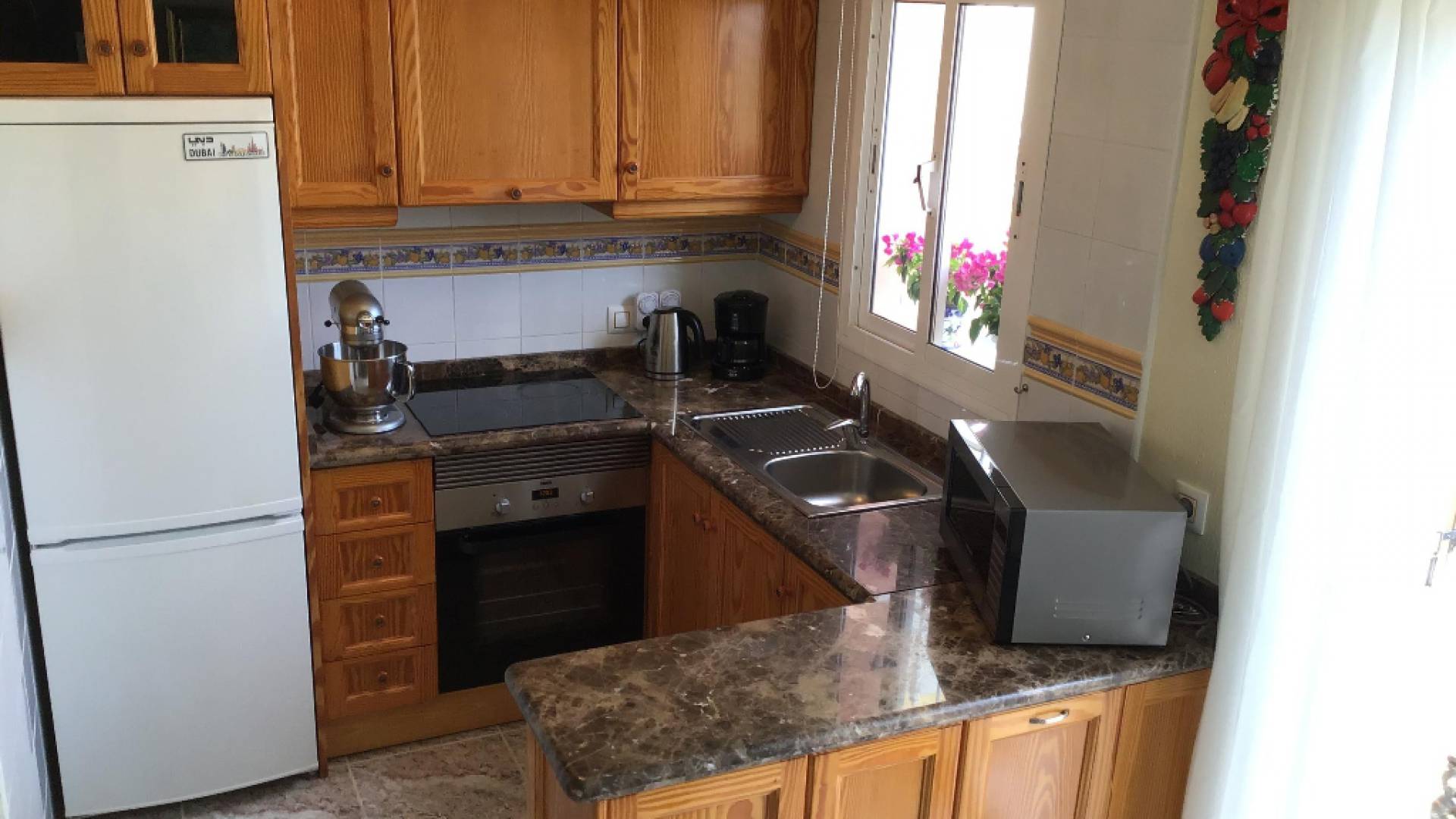 Resale - Townhouse - Villamartin - colinas del presidente