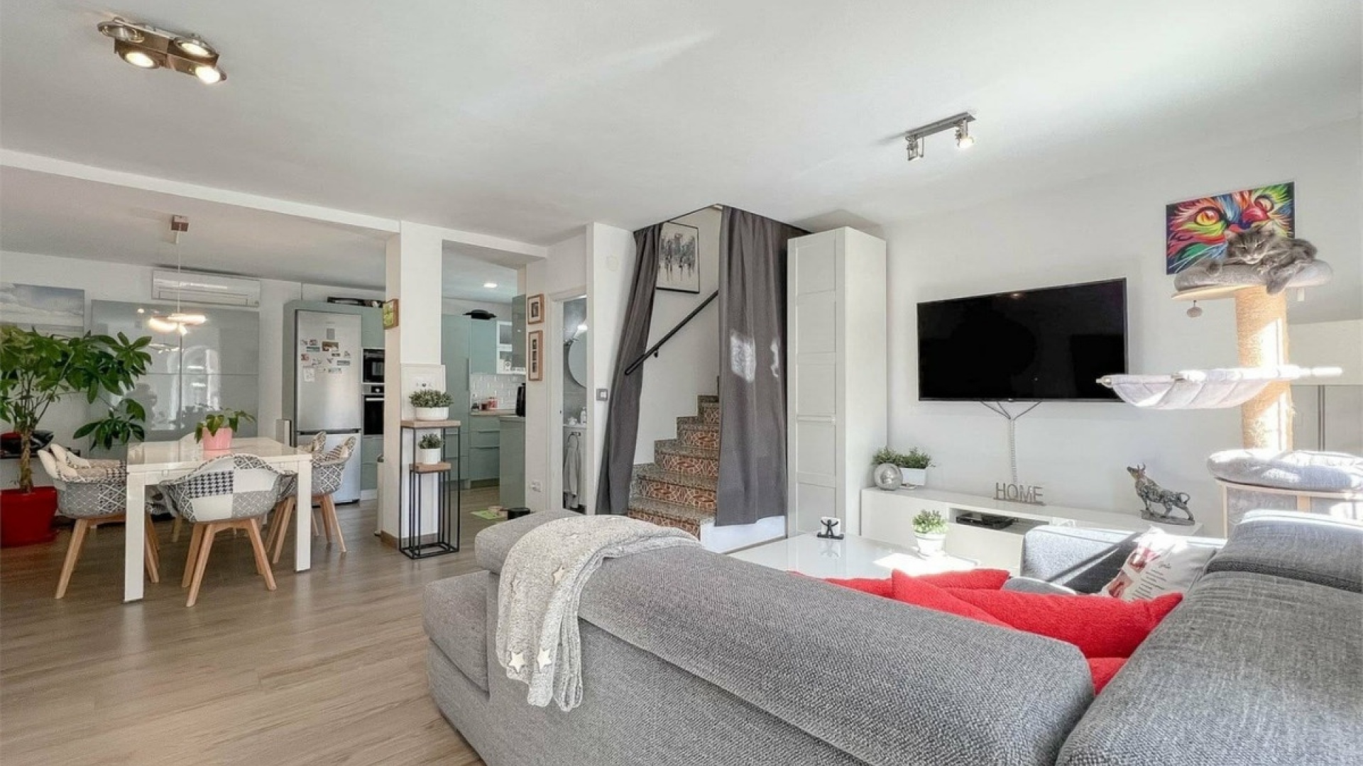 Resale - Townhouse - Villamartin - Costa Blanca South