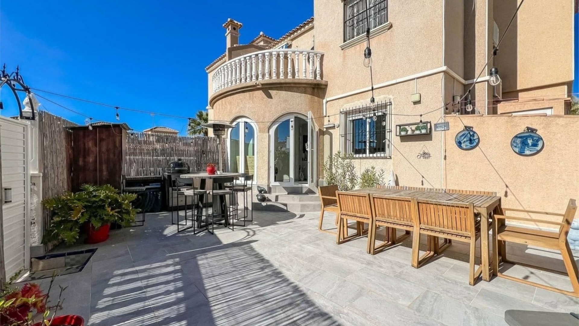 Resale - Townhouse - Villamartin - Costa Blanca South