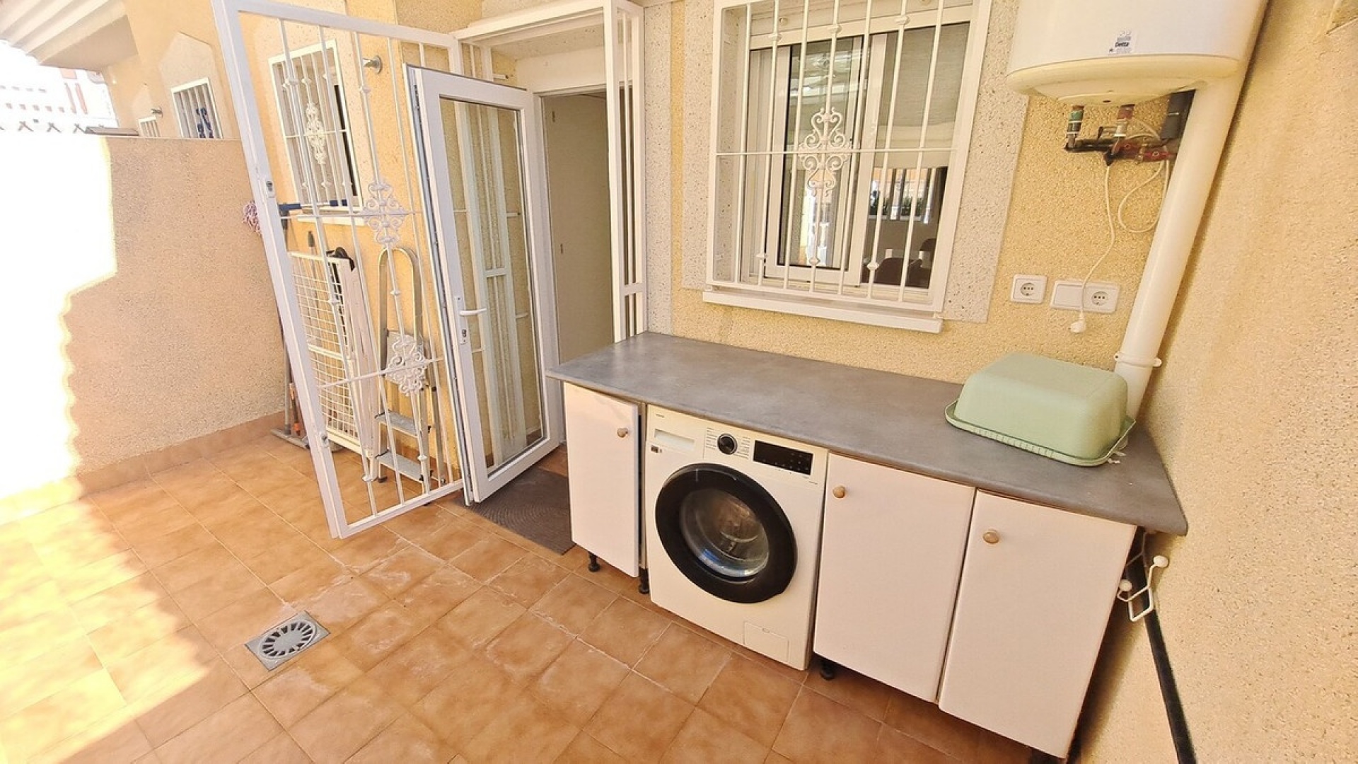 Resale - Townhouse - Villamartin - Costa Blanca South
