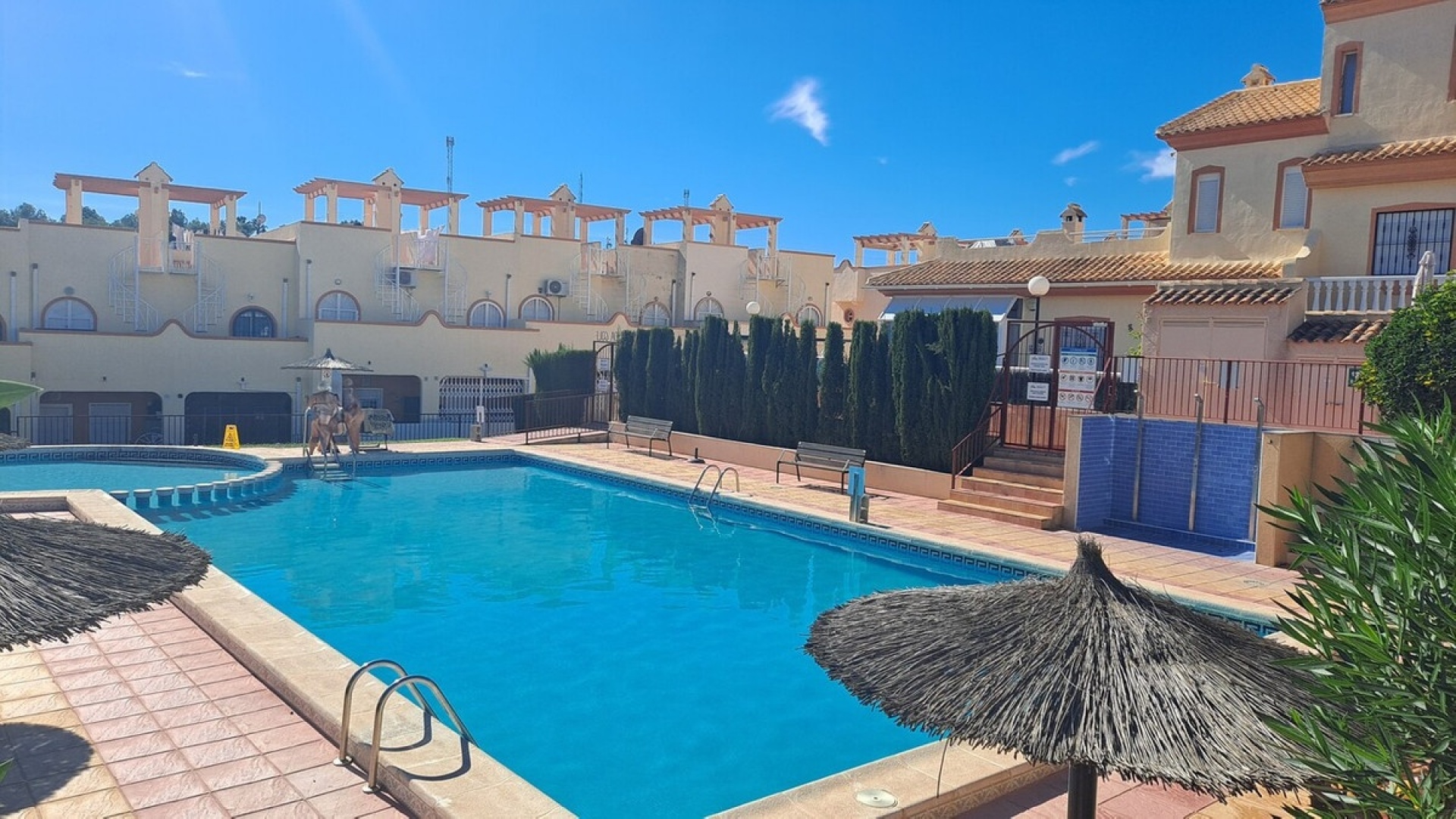 Resale - Townhouse - Villamartin - Costa Blanca South