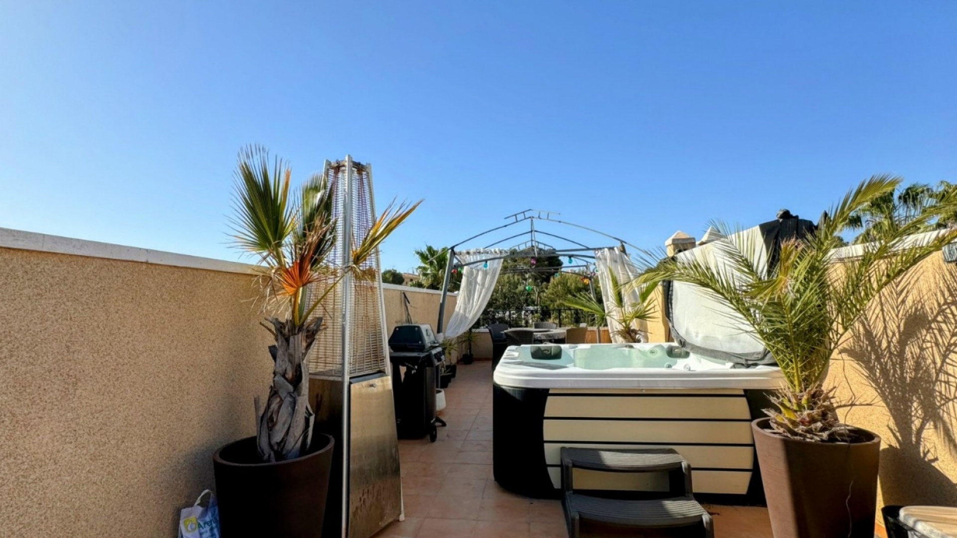 Resale - Townhouse - Villamartin - costa dorada