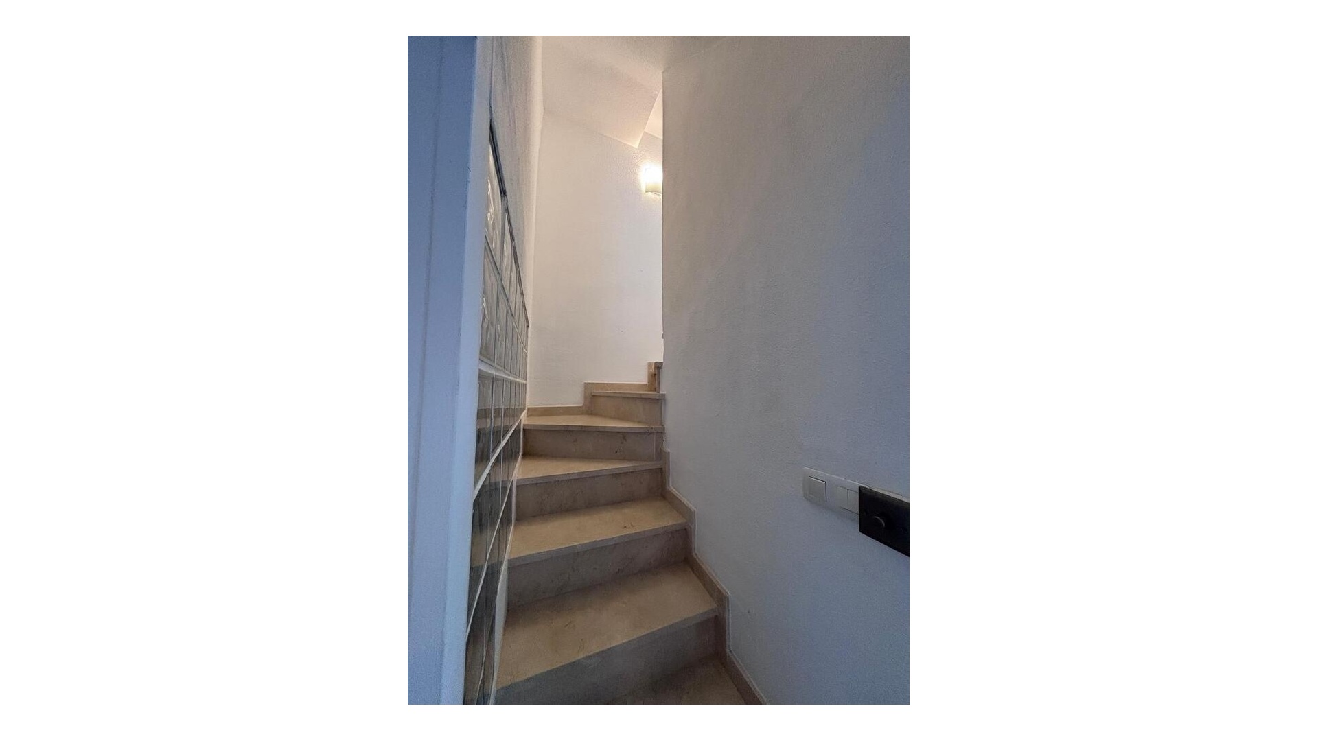Resale - Townhouse - Villamartin - costa dorada