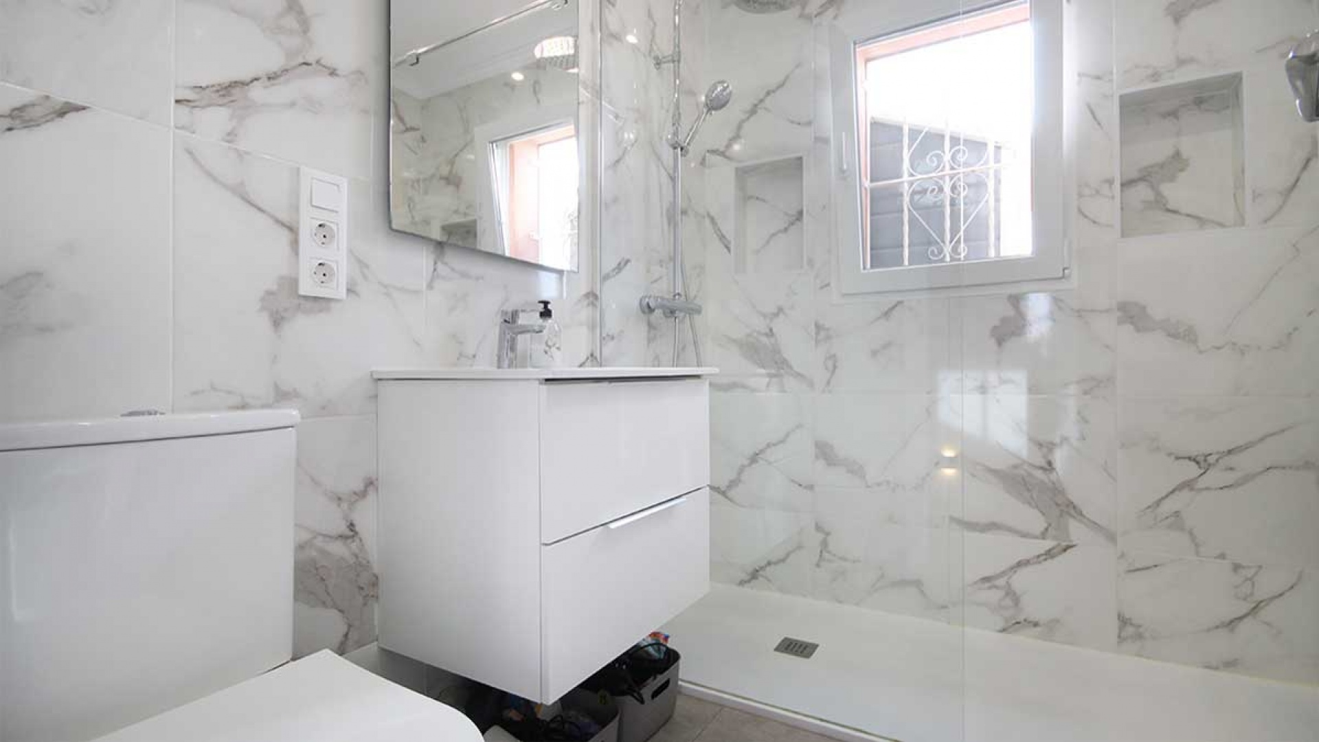 Resale - Townhouse - Villamartin - El Galan