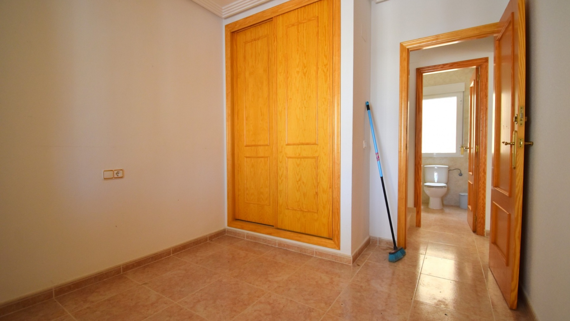Resale - Townhouse - Villamartin - El Galan