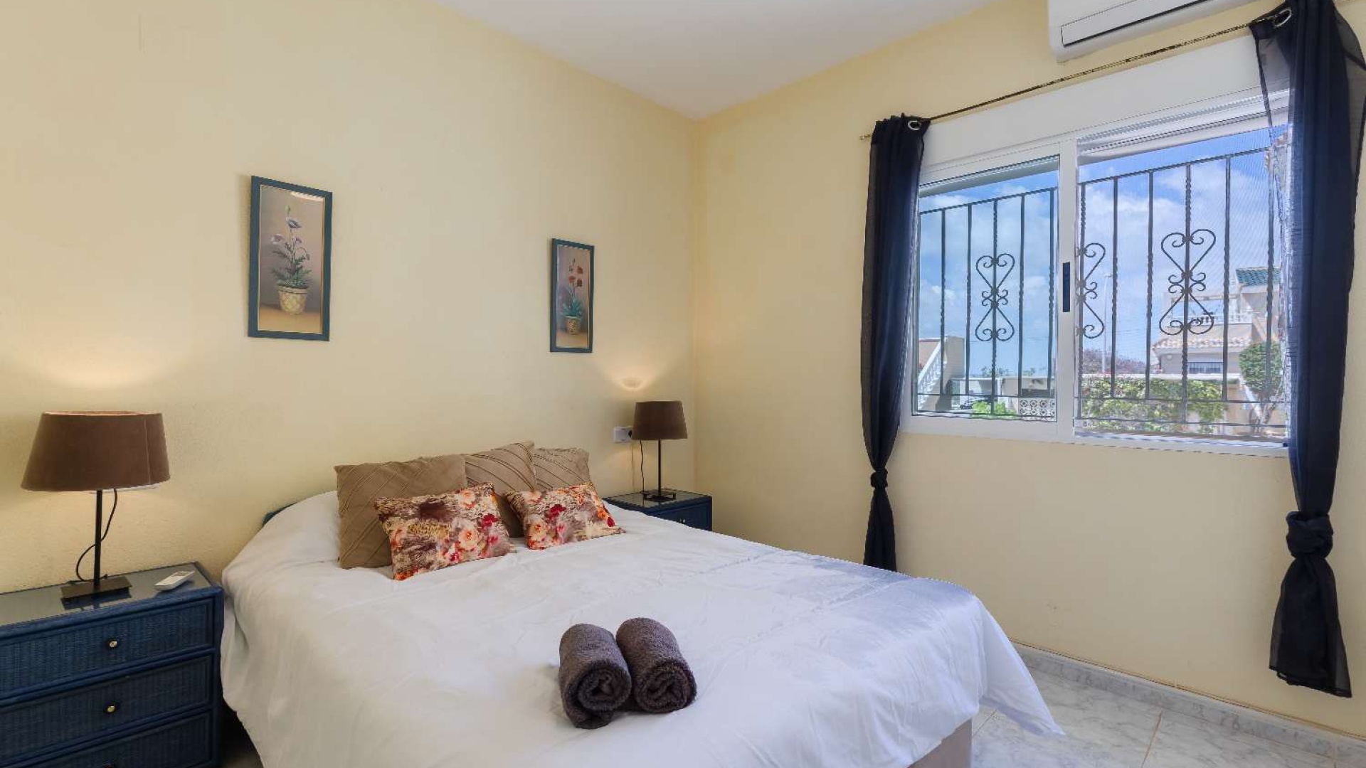 Resale - Townhouse - Villamartin - El Galan