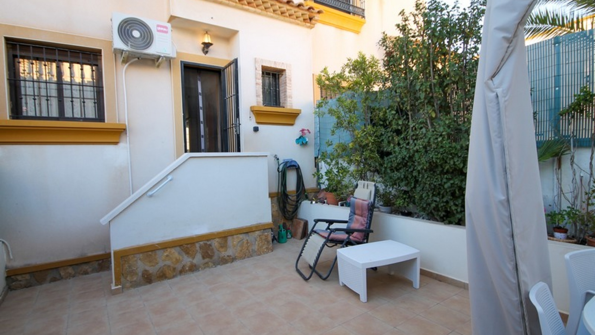 Resale - Townhouse - Villamartin - El Galan
