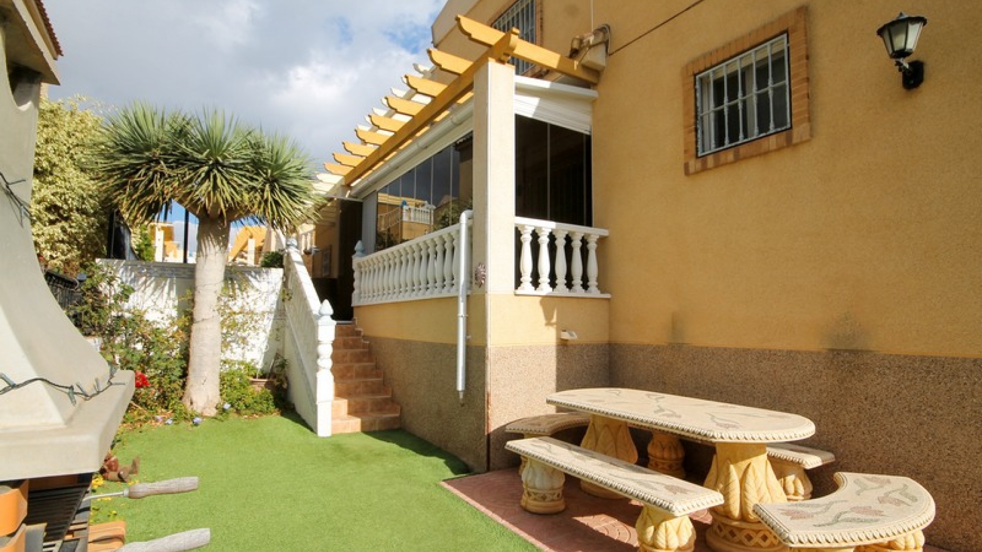 Resale - Townhouse - Villamartin - El Galan