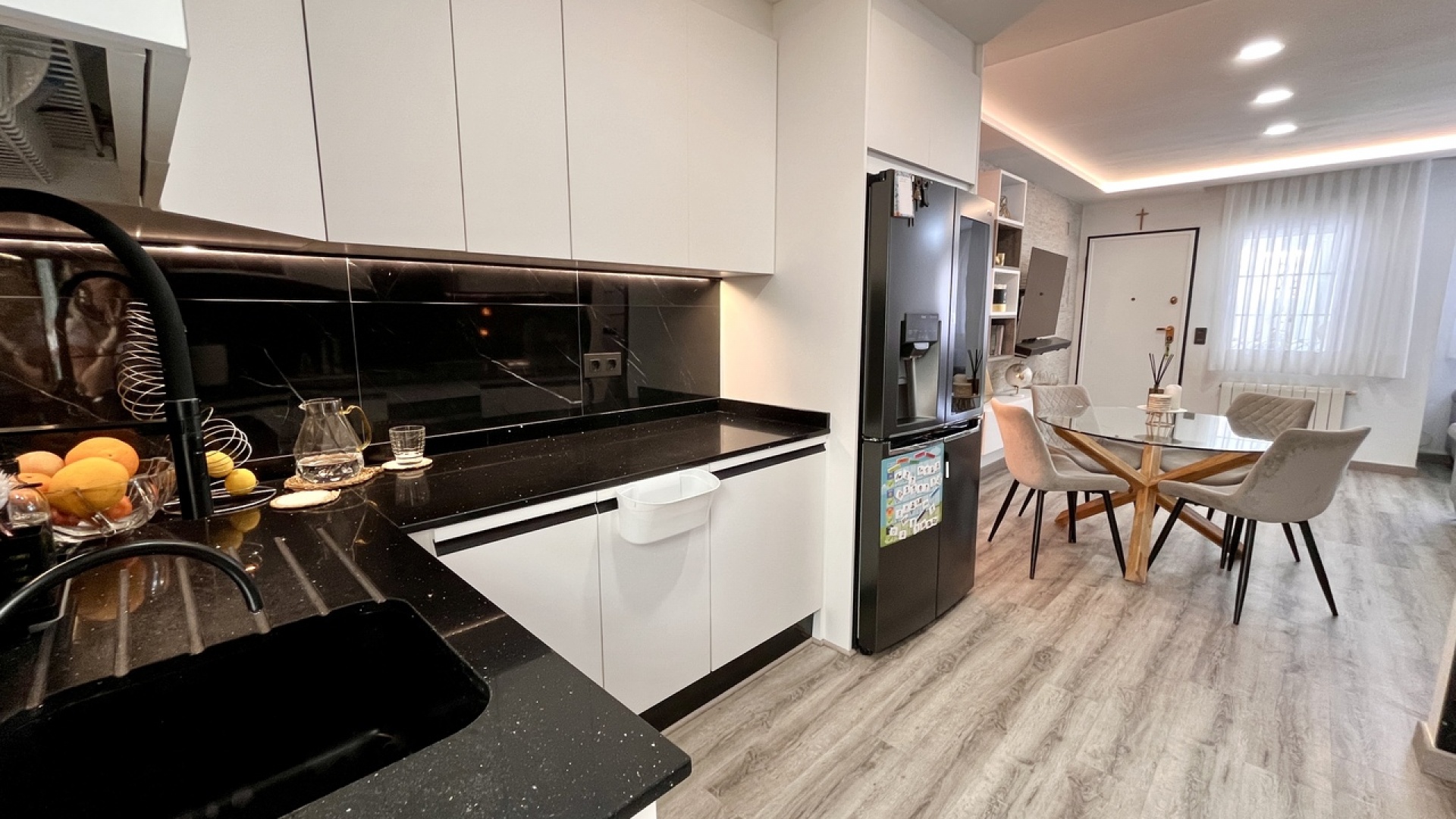 Resale - Townhouse - Villamartin - entre golf