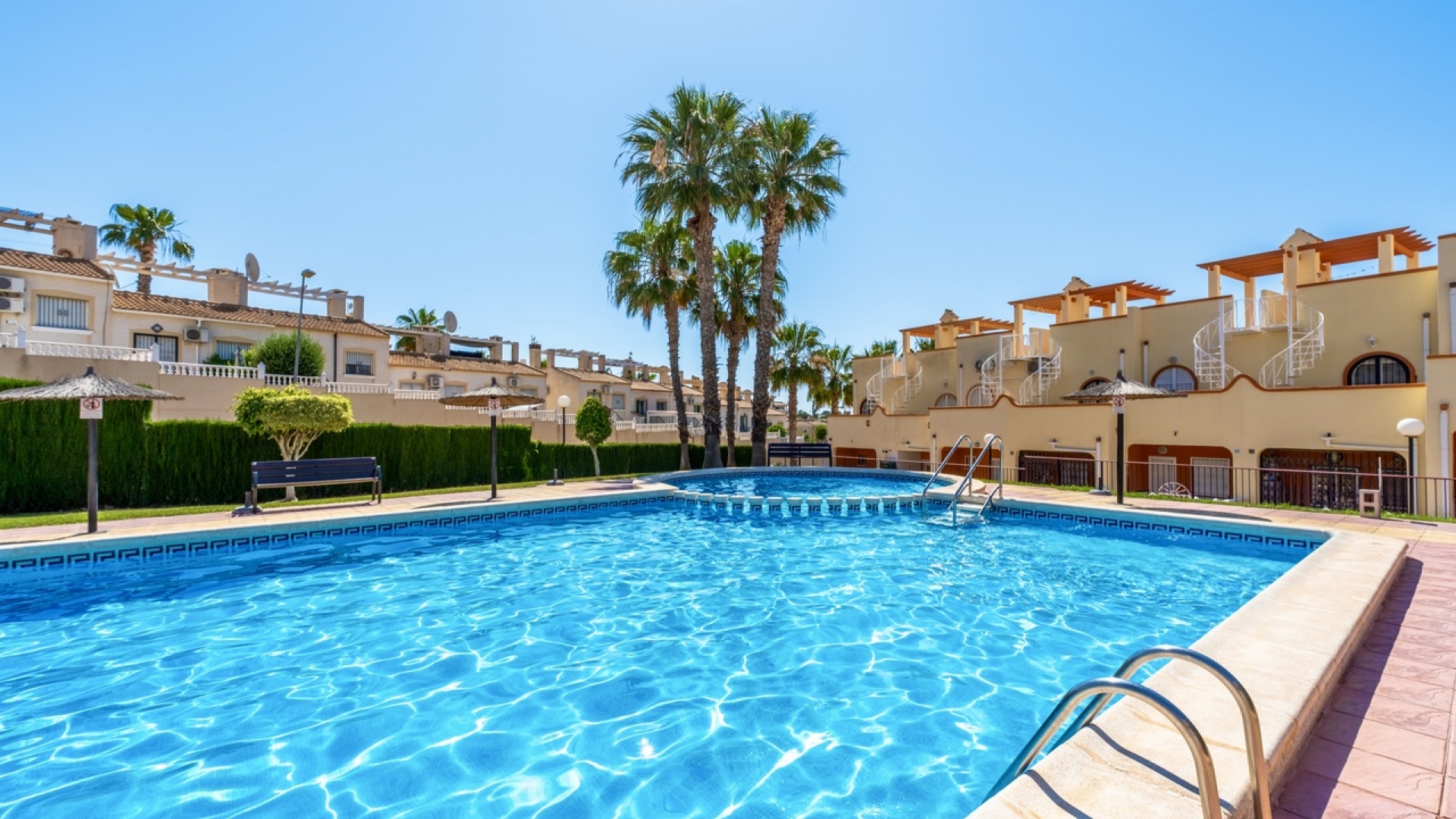 Resale - Townhouse - Villamartin - florida golf