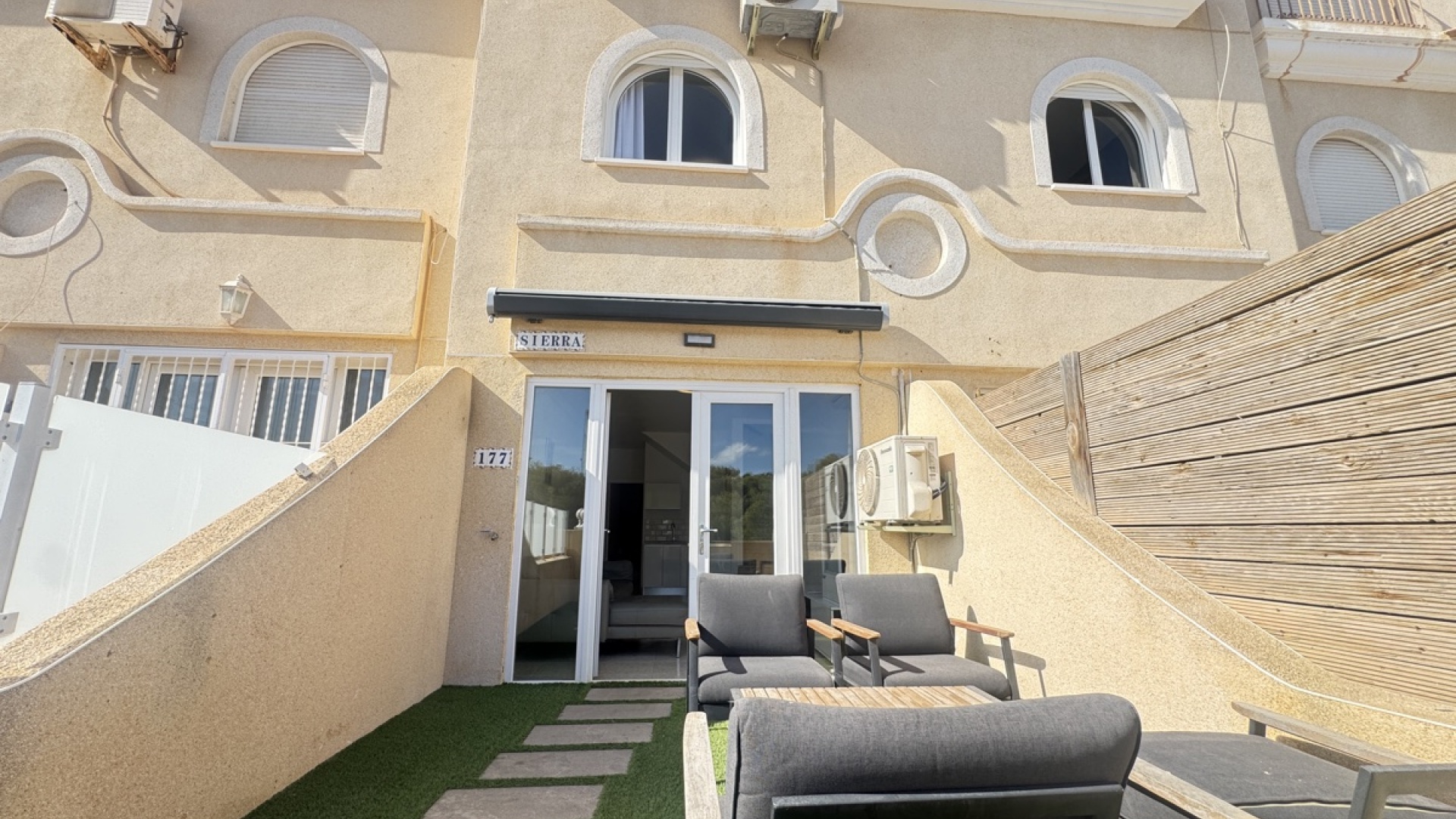 Resale - Townhouse - Villamartin - florida golf