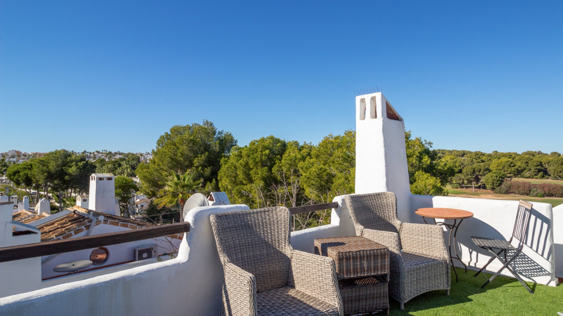 Resale - Townhouse - Villamartin - Fortuna