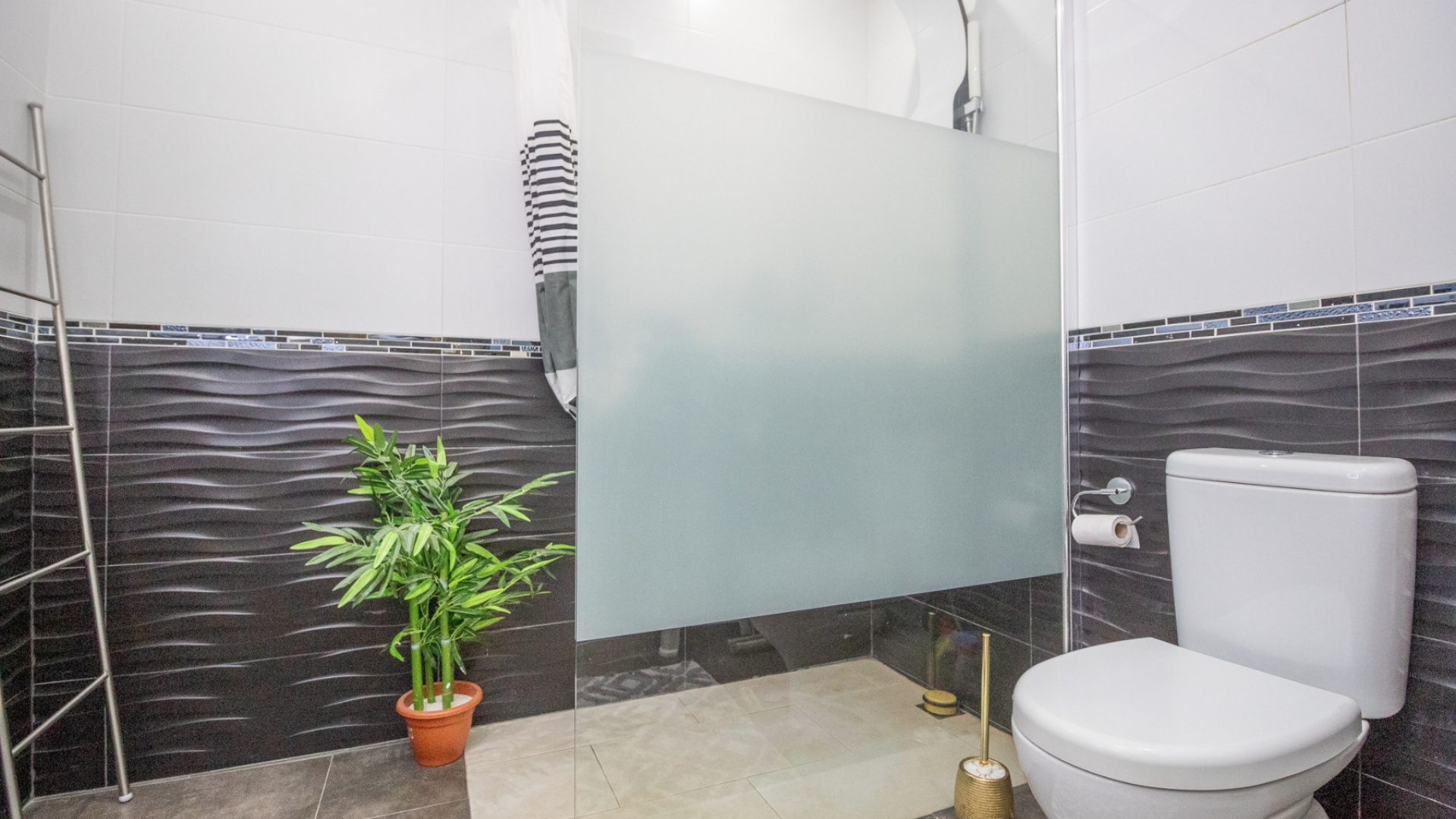 Resale - Townhouse - Villamartin - Fortuna