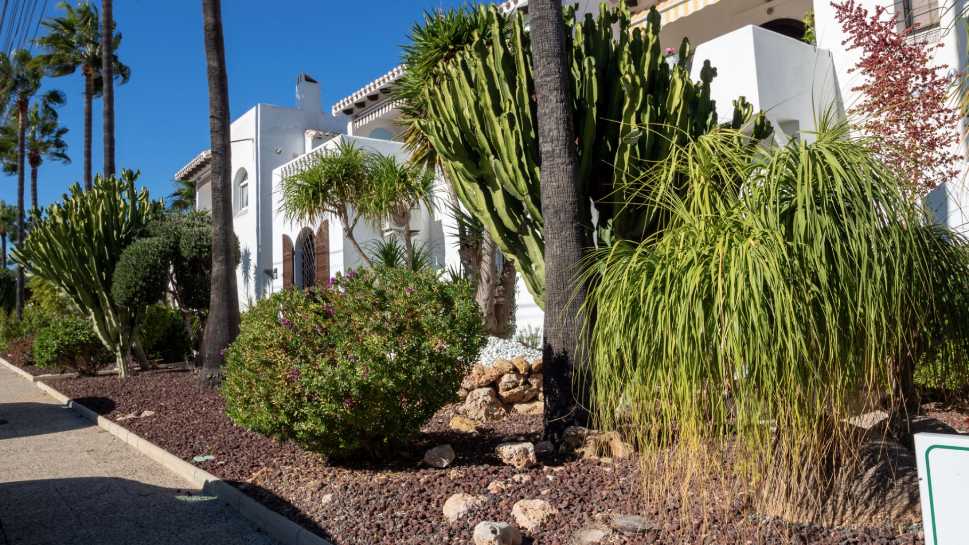 Resale - Townhouse - Villamartin - Fortuna