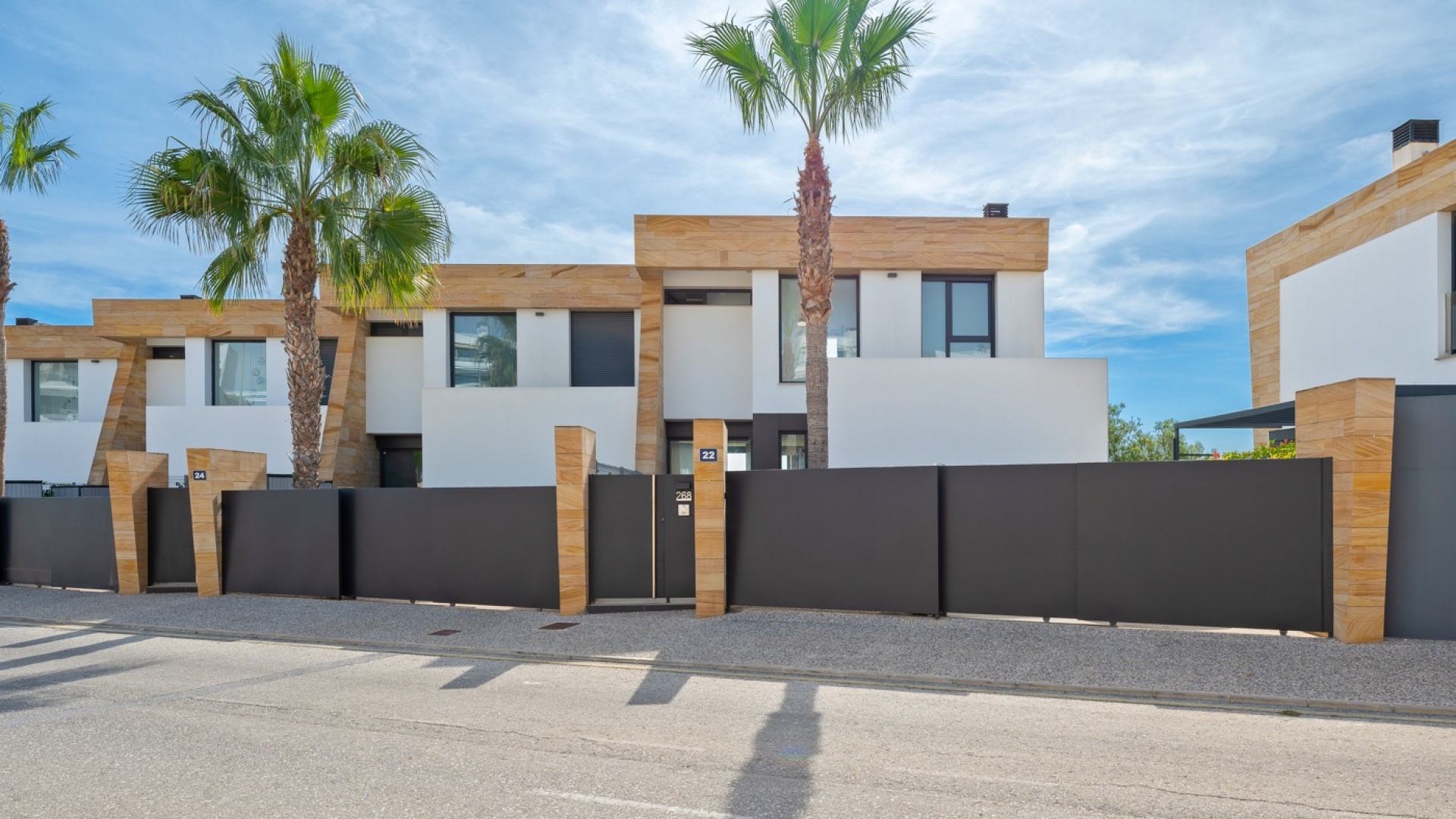 Resale - Townhouse - Villamartin - La Fuente