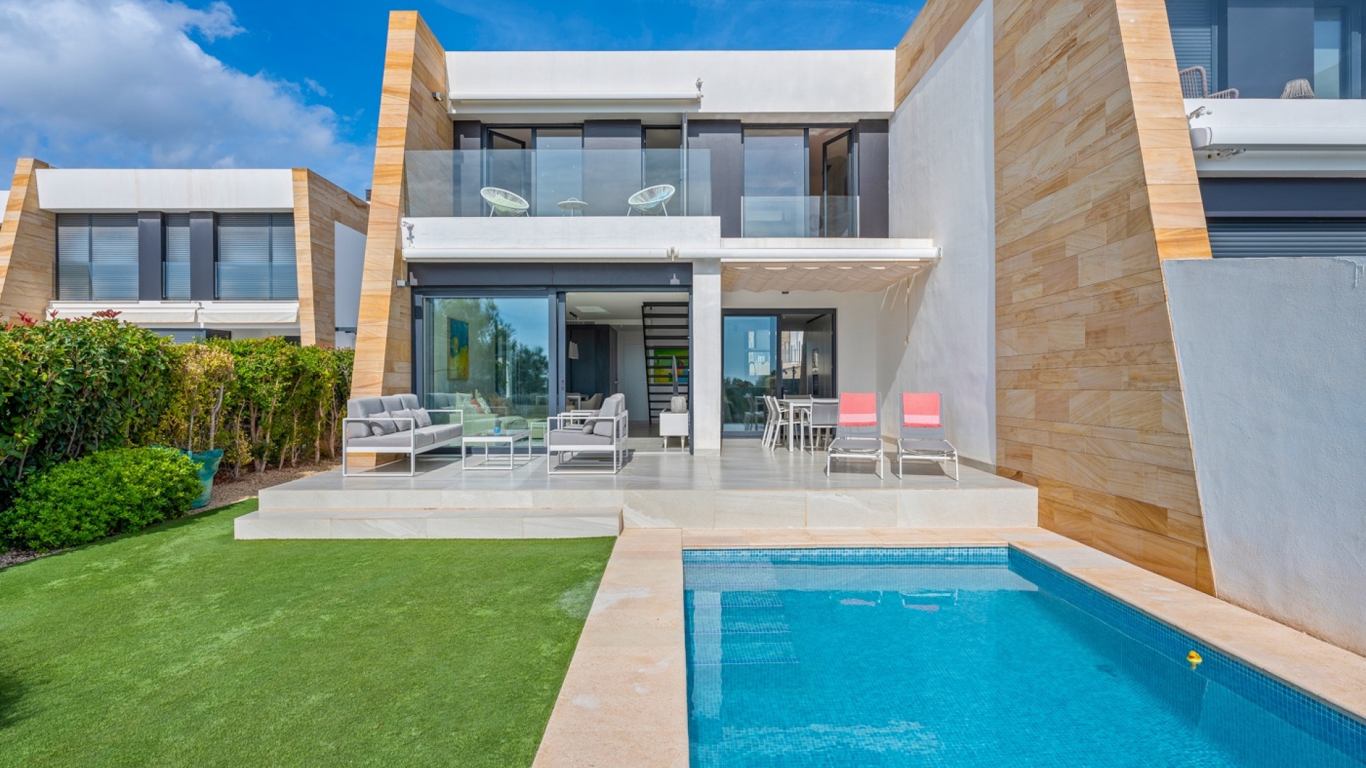 Resale - Townhouse - Villamartin - La Fuente