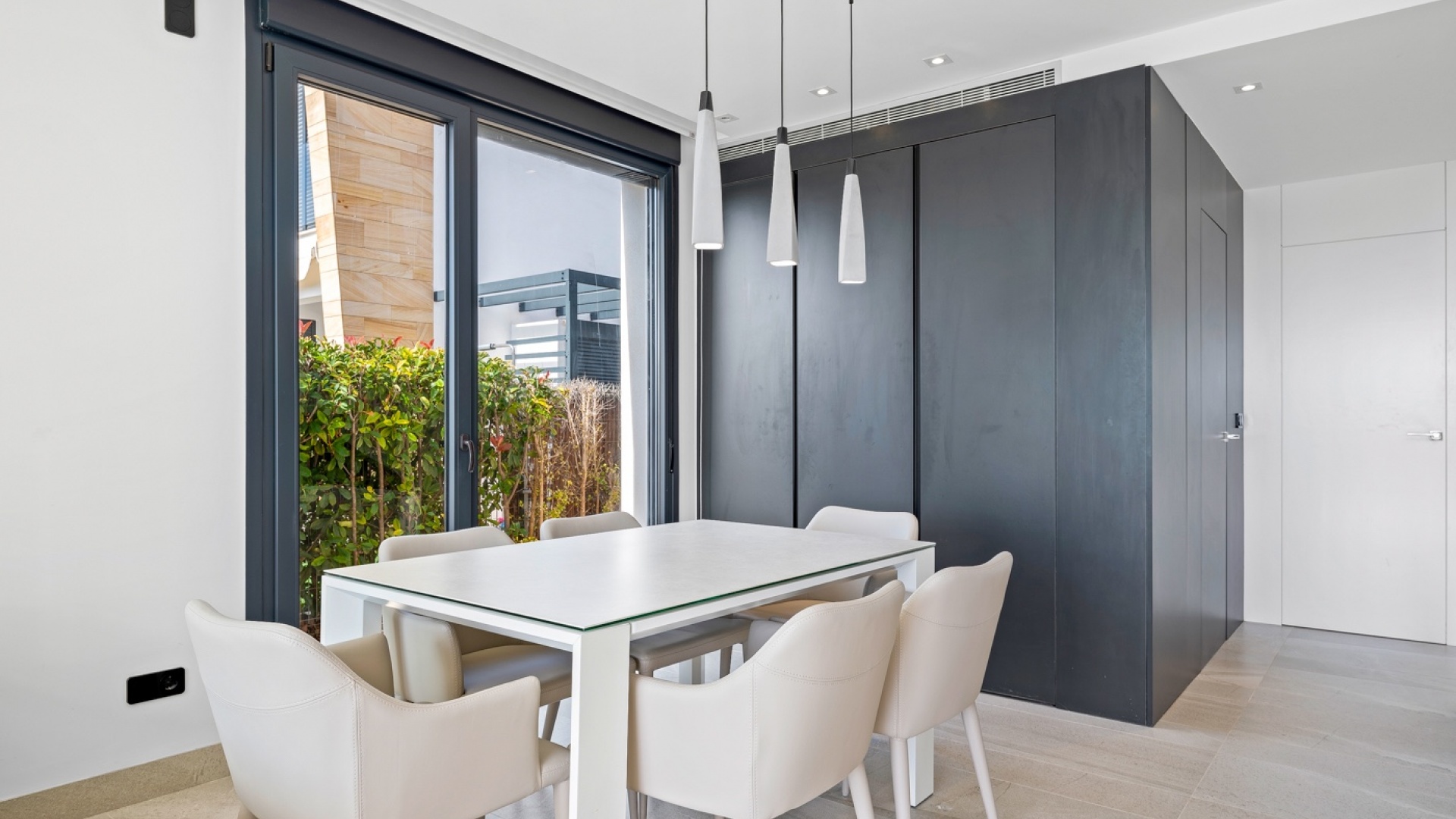 Resale - Townhouse - Villamartin - La Fuente