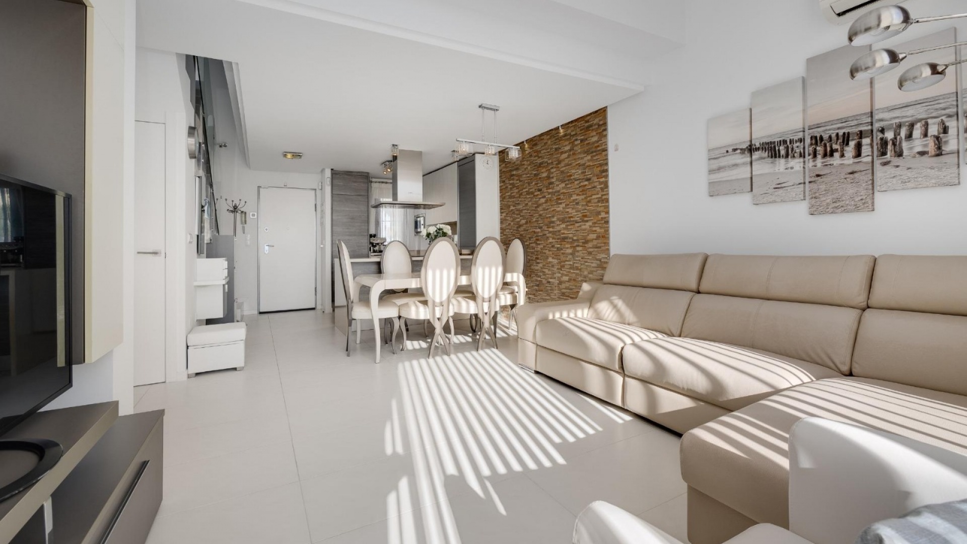 Resale - Townhouse - Villamartin - La Fuente