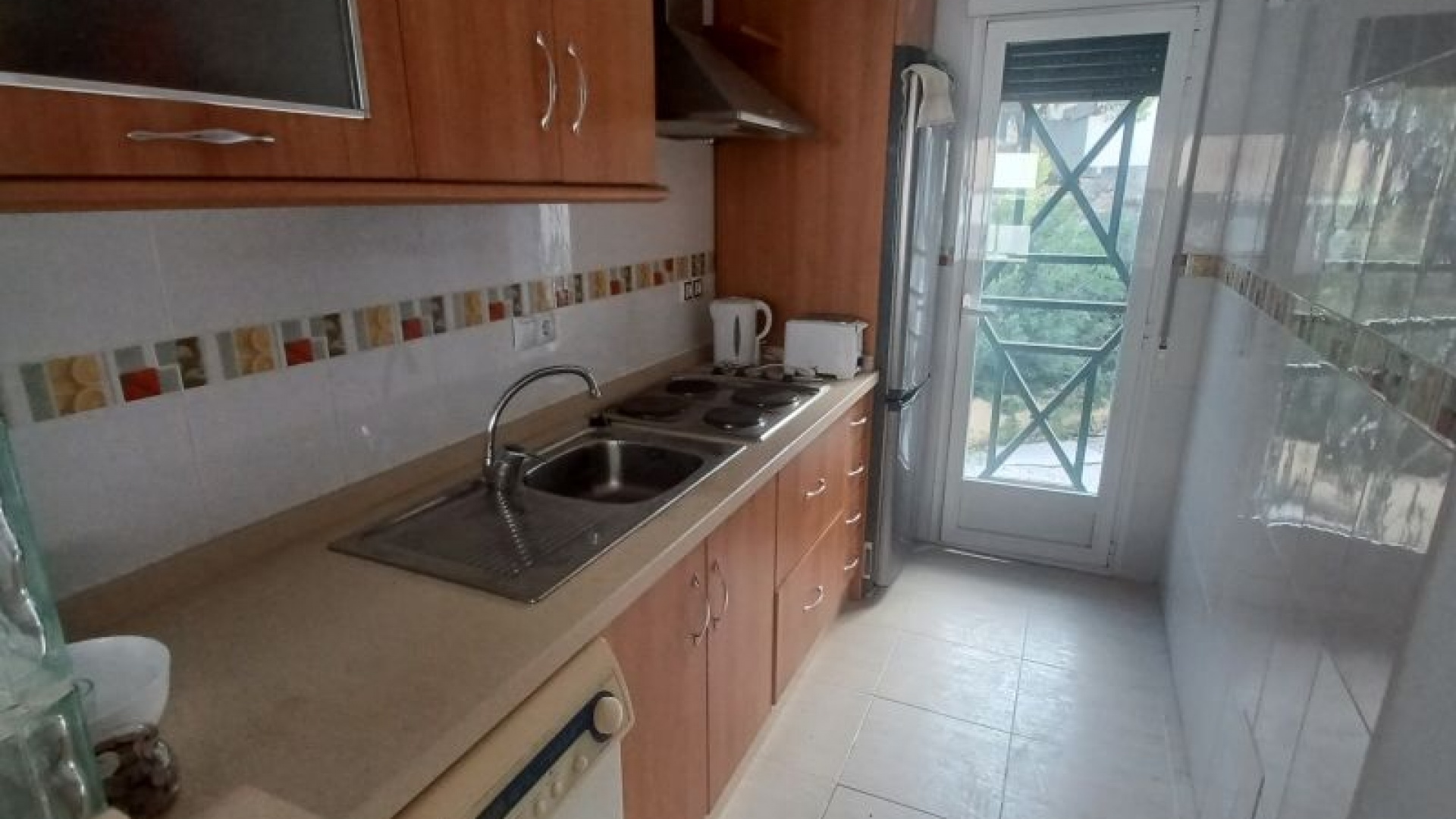 Resale - Townhouse - Villamartin - las filipinas