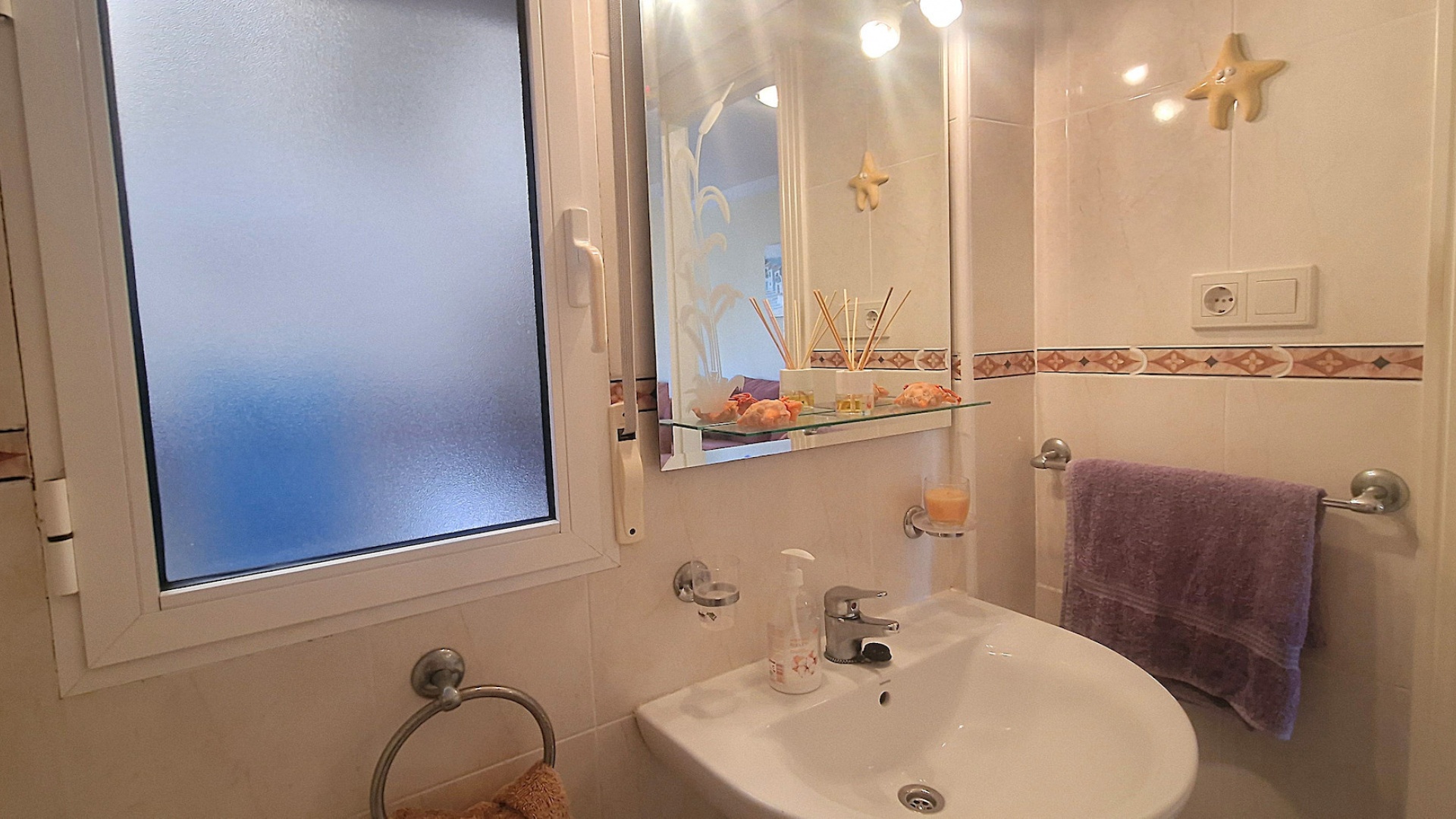 Resale - Townhouse - Villamartin - las filipinas