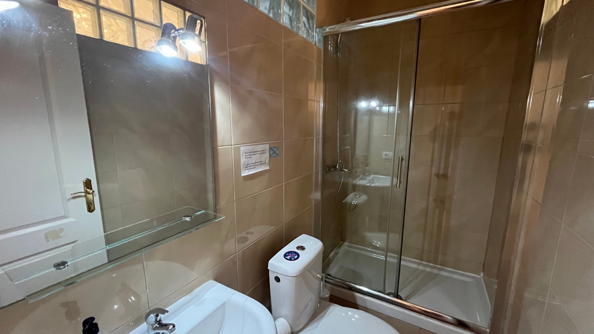 Resale - Townhouse - Villamartin - las filipinas