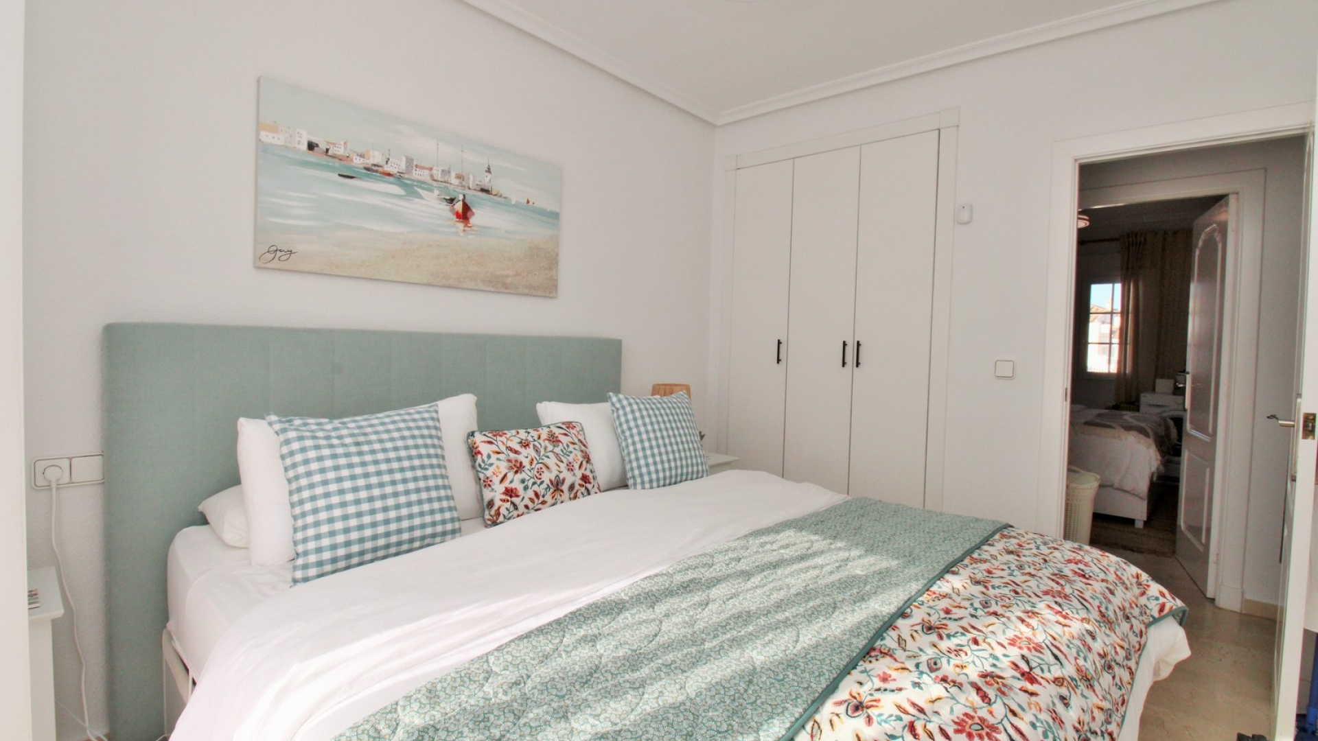 Resale - Townhouse - Villamartin - las violetas