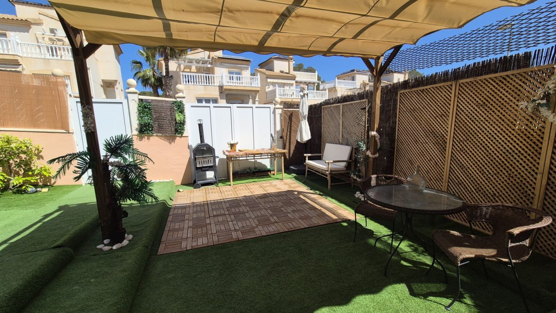 Resale - Townhouse - Villamartin - Loma Golf