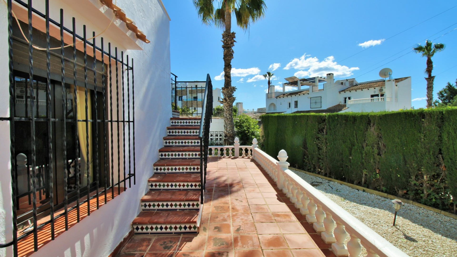 Resale - Townhouse - Villamartin - lomas del golf