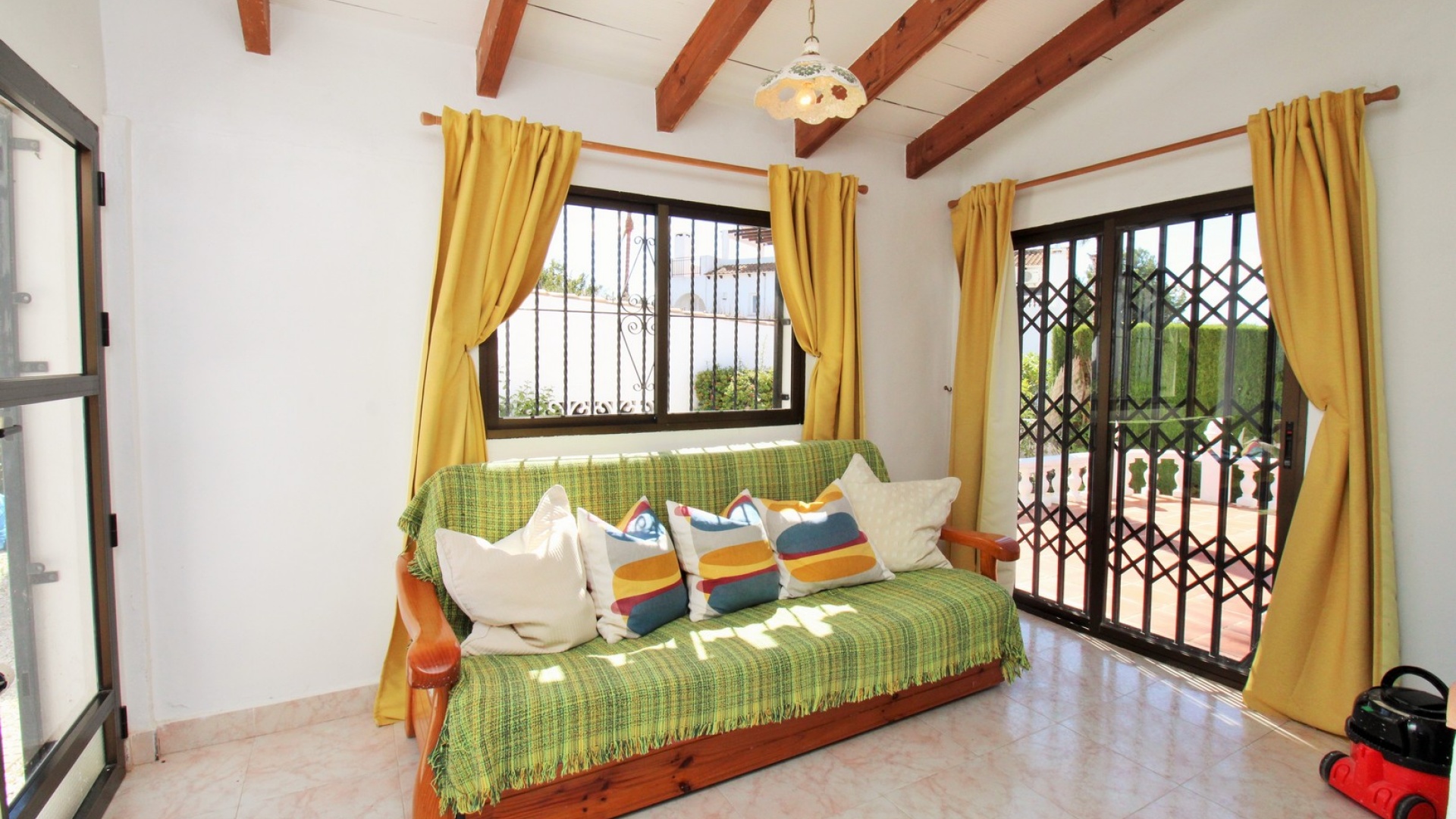 Resale - Townhouse - Villamartin - lomas del golf