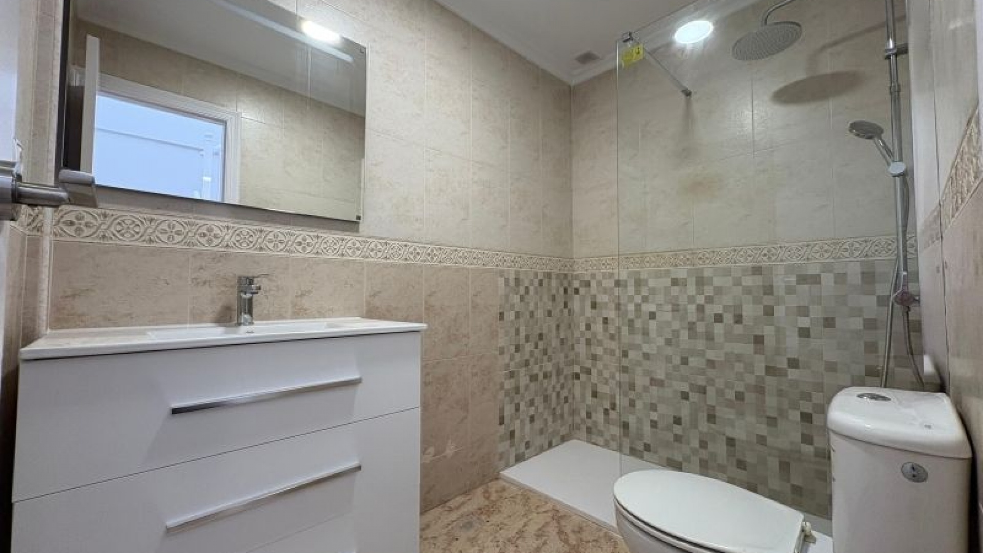 Resale - Townhouse - Villamartin - Los Dolses