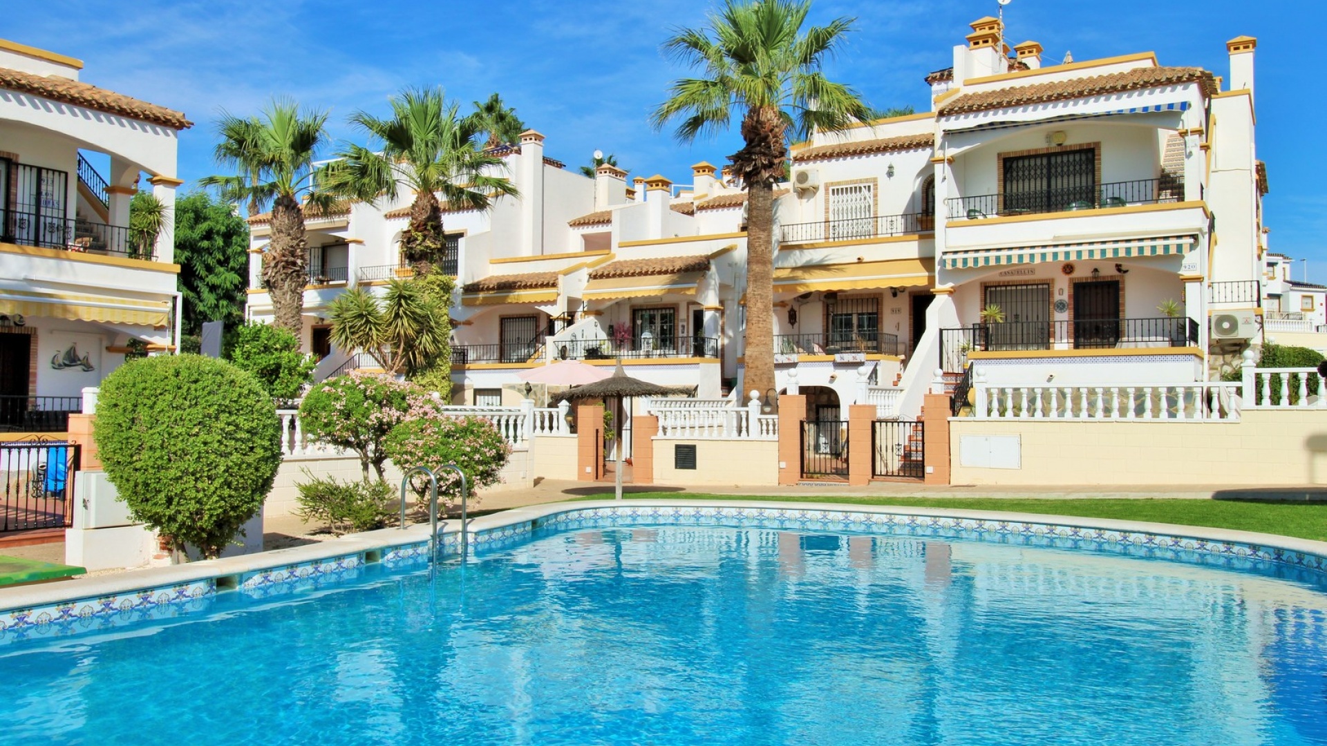 Resale - Townhouse - Villamartin - Los Dolses