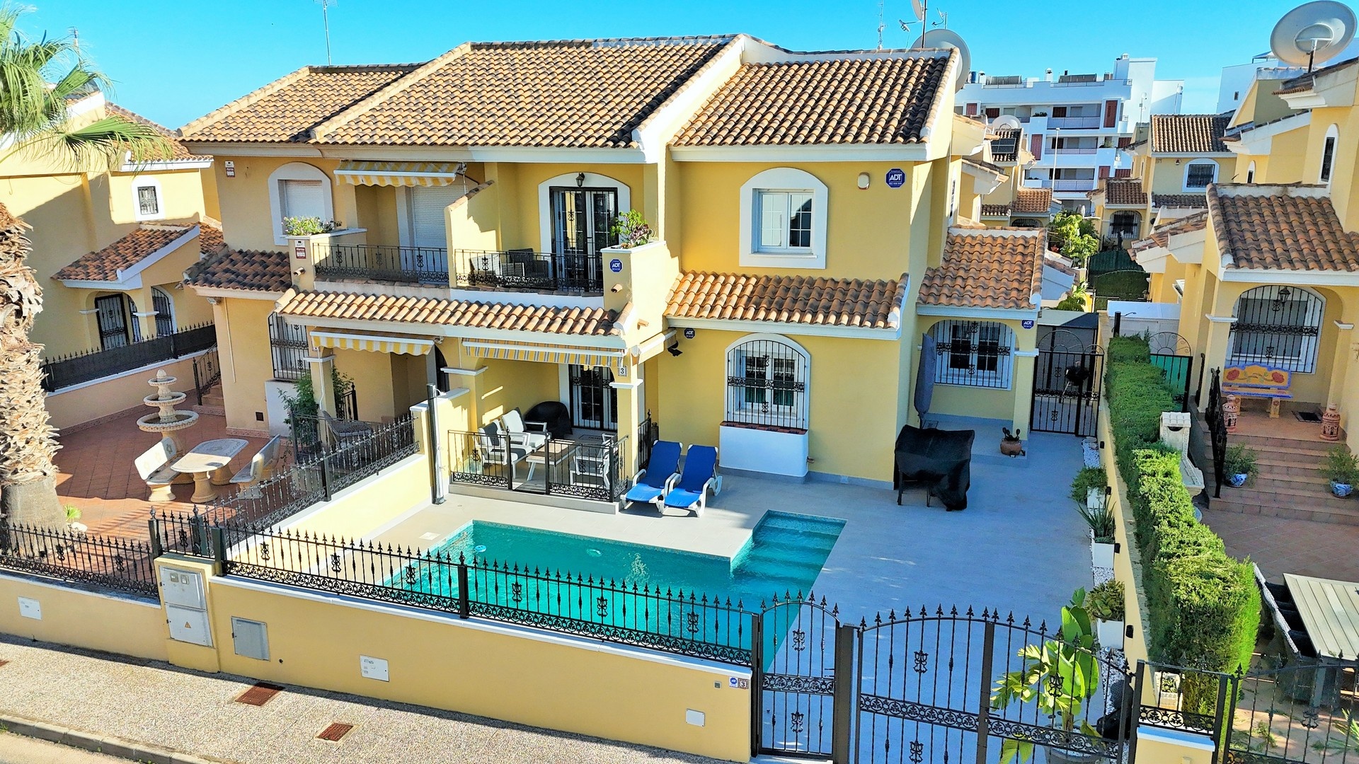 Resale - Townhouse - Villamartin - Los Dolses