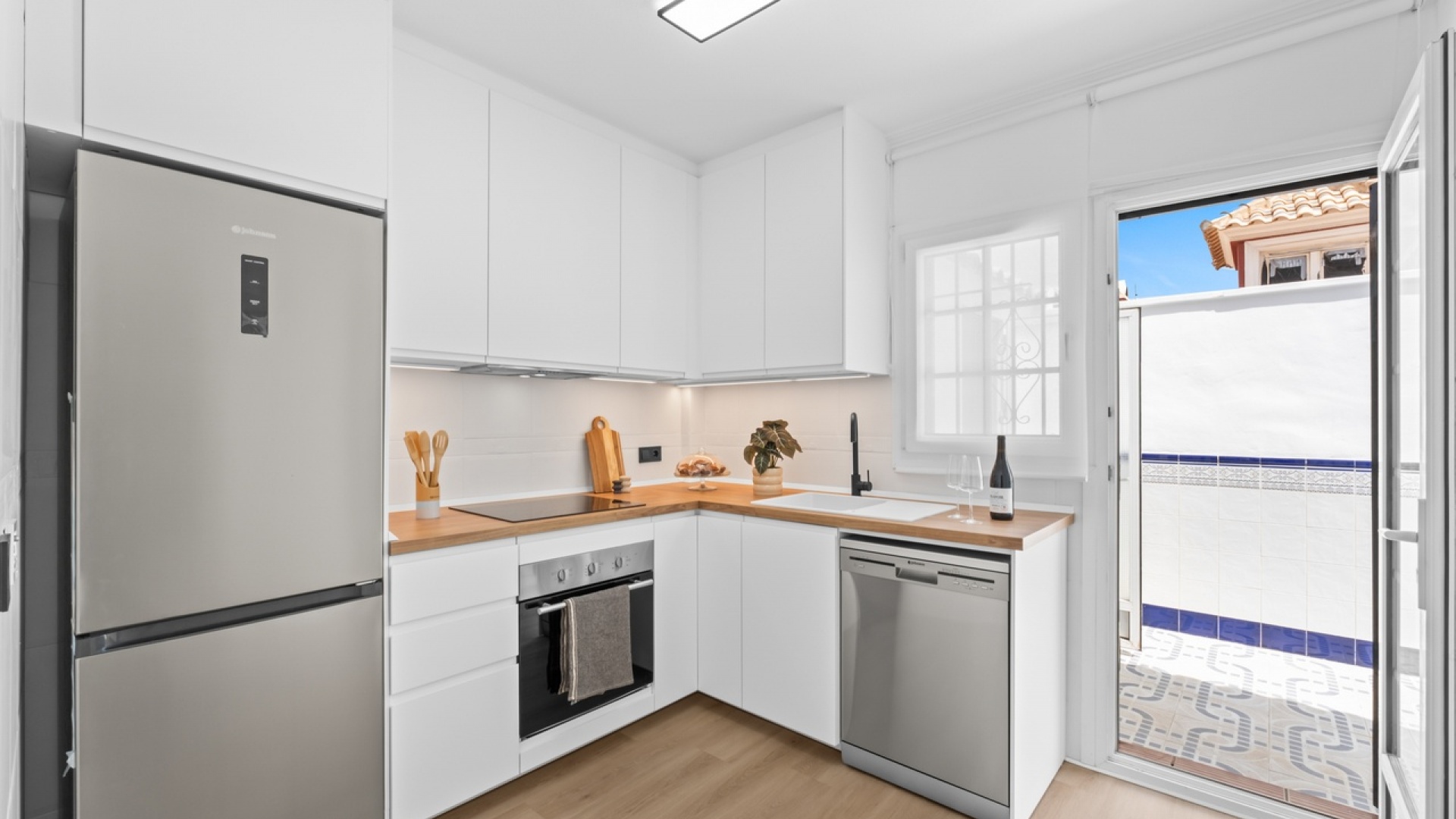 Resale - Townhouse - Villamartin - PAU 26