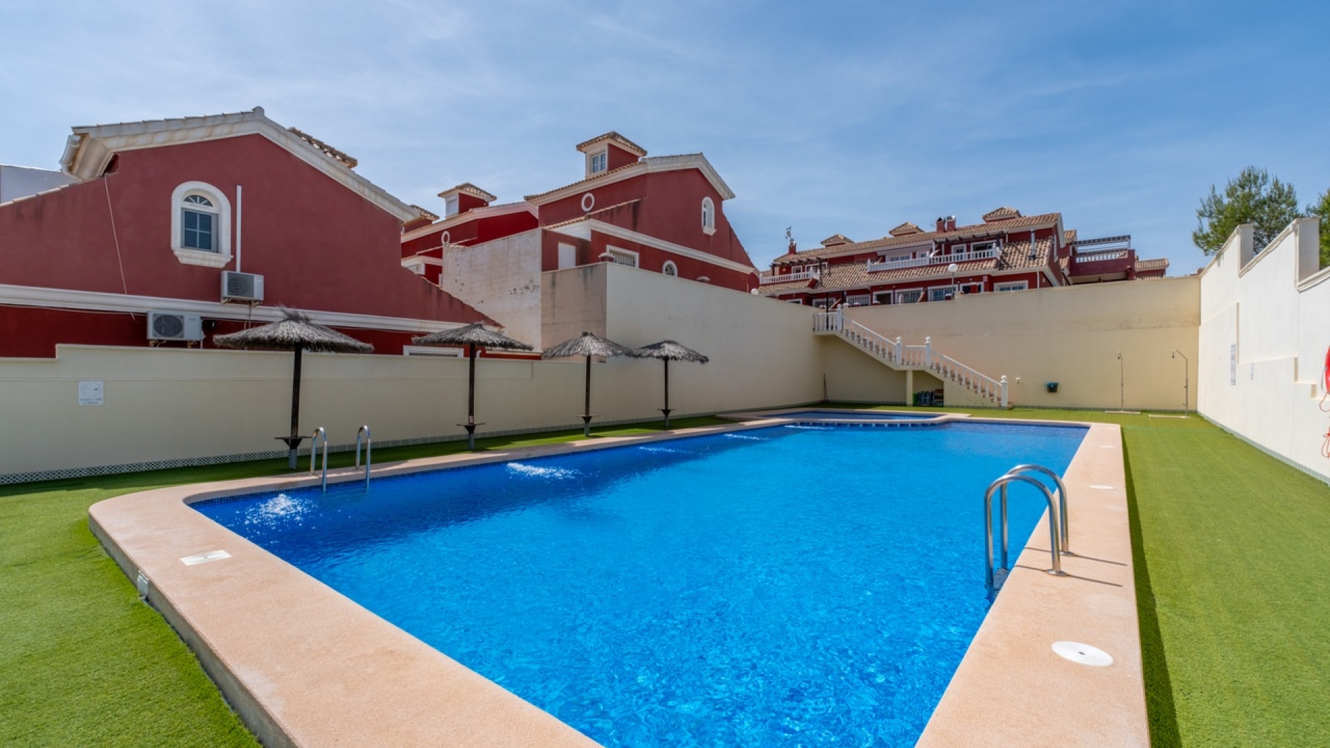 Resale - Townhouse - Villamartin - PAU 26