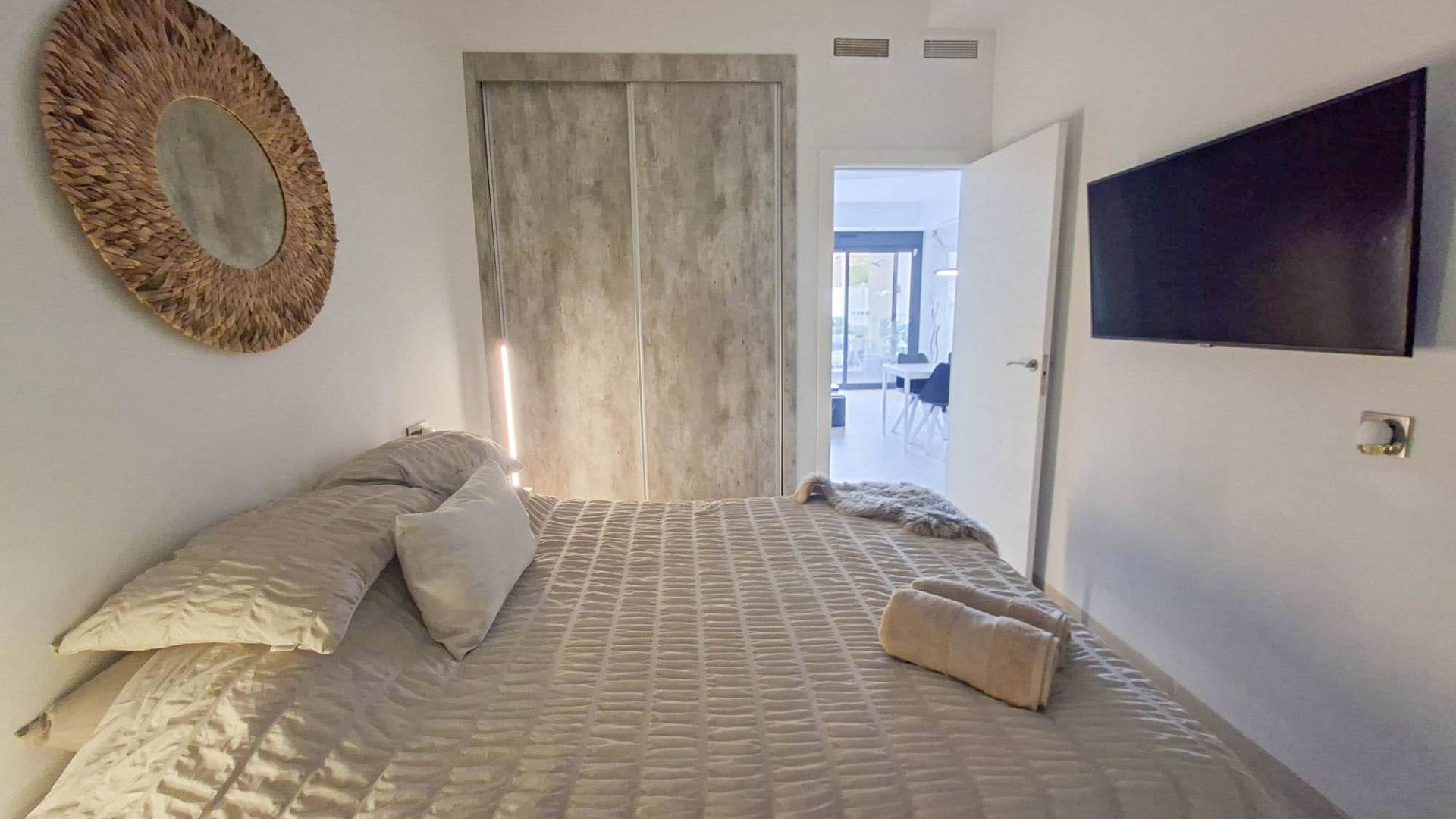 Resale - Townhouse - Villamartin - PAU 26