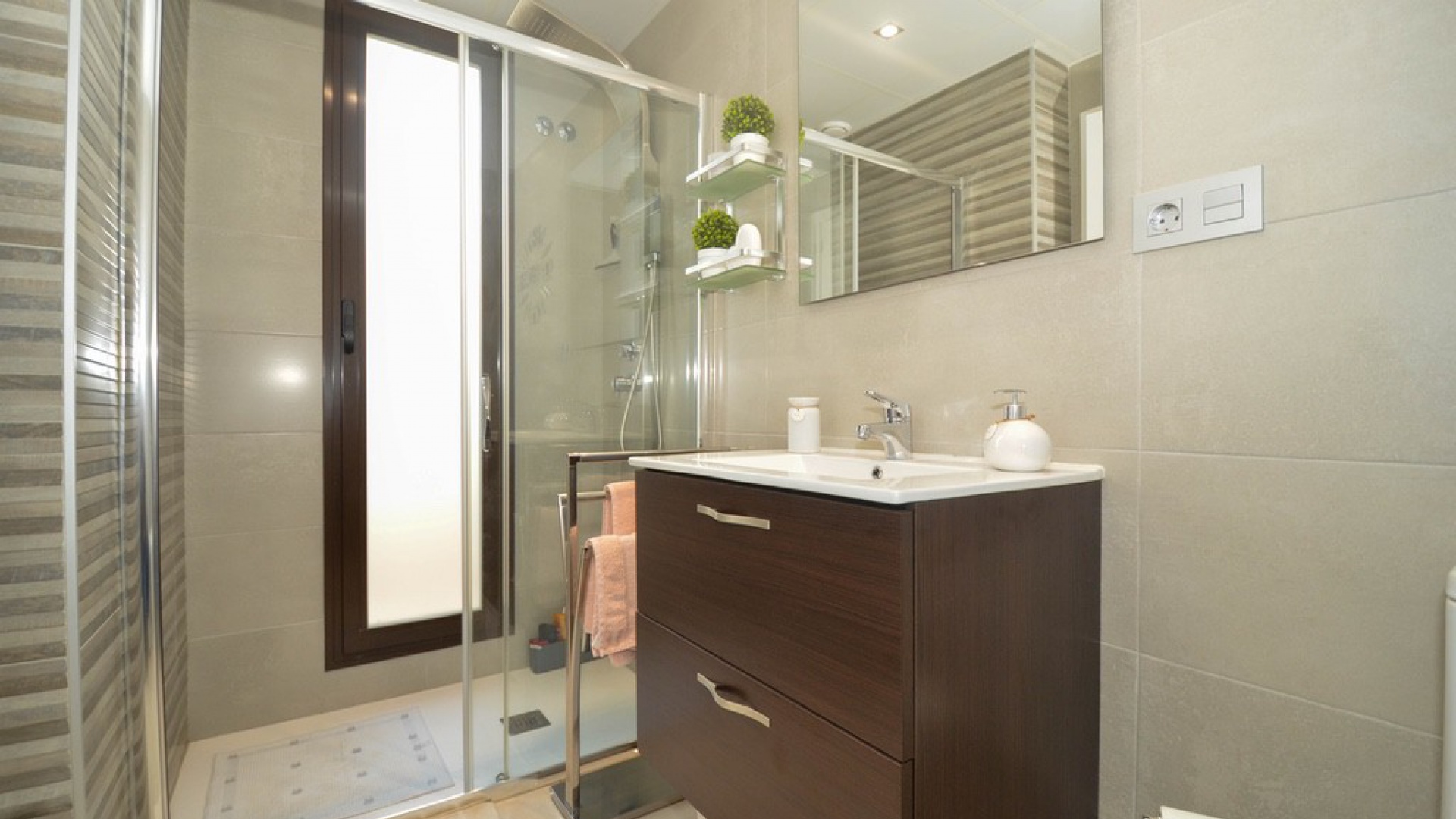 Resale - Townhouse - Villamartin - PAU 26