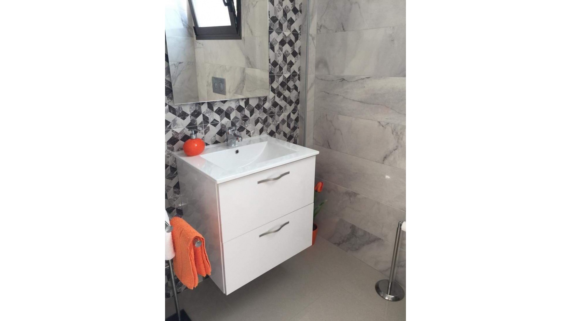 Resale - Townhouse - Villamartin - PAU 26