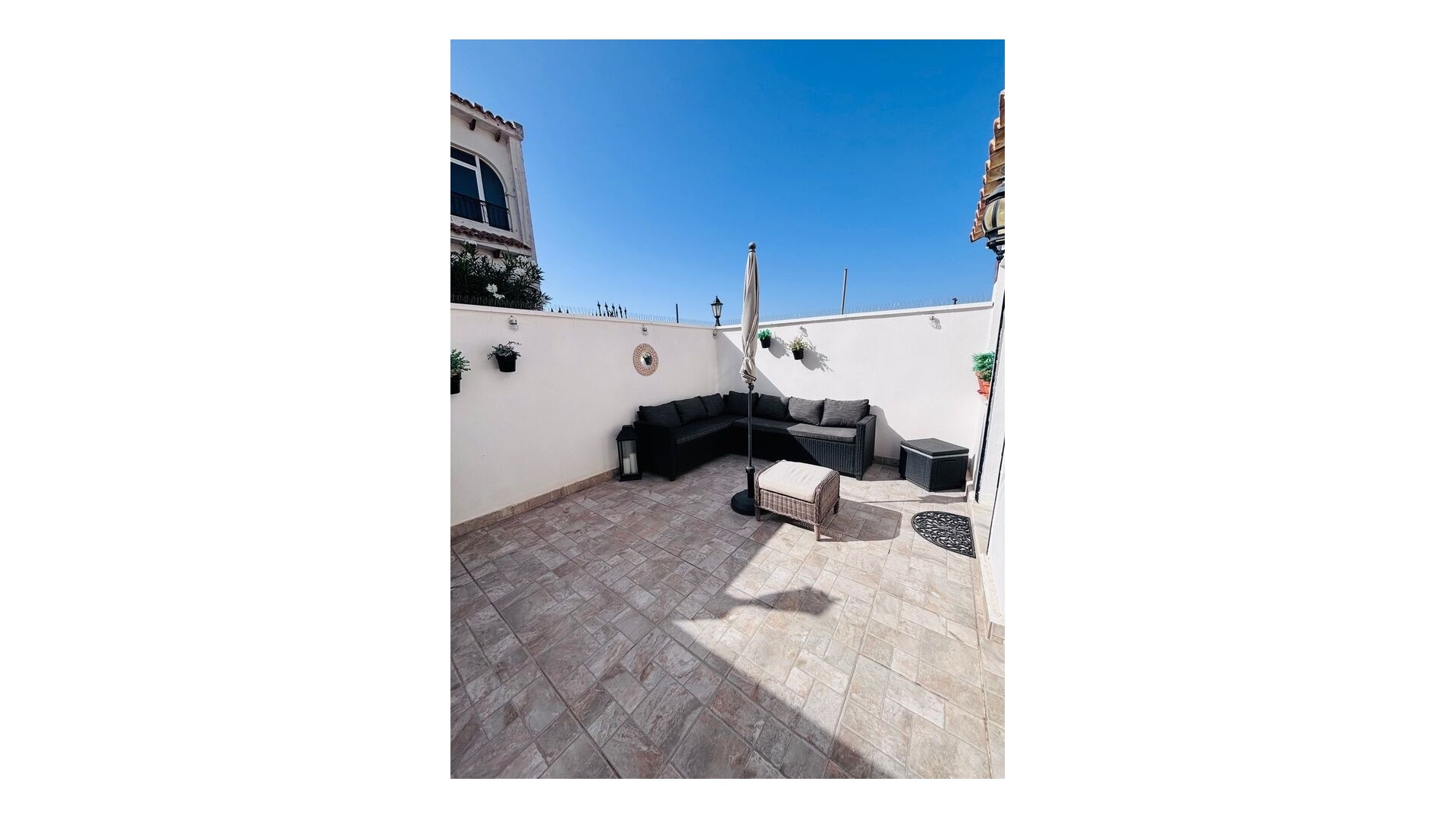 Resale - Townhouse - Villamartin - pueblo principe