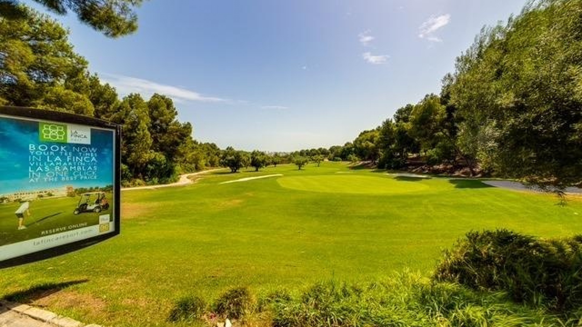 Resale - Townhouse - Villamartin - Res. Don Benito