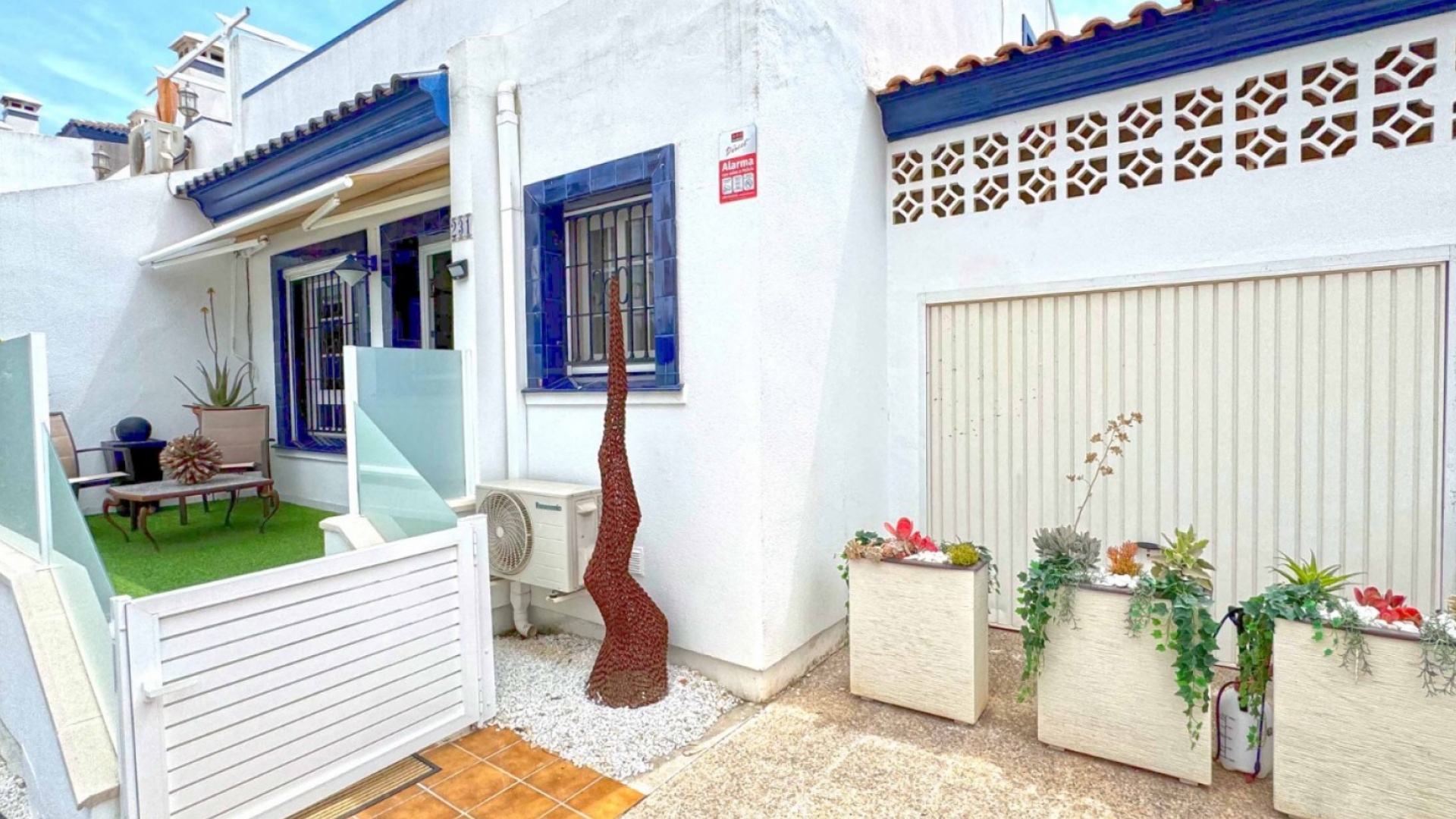 Resale - Townhouse - Villamartin - rioja