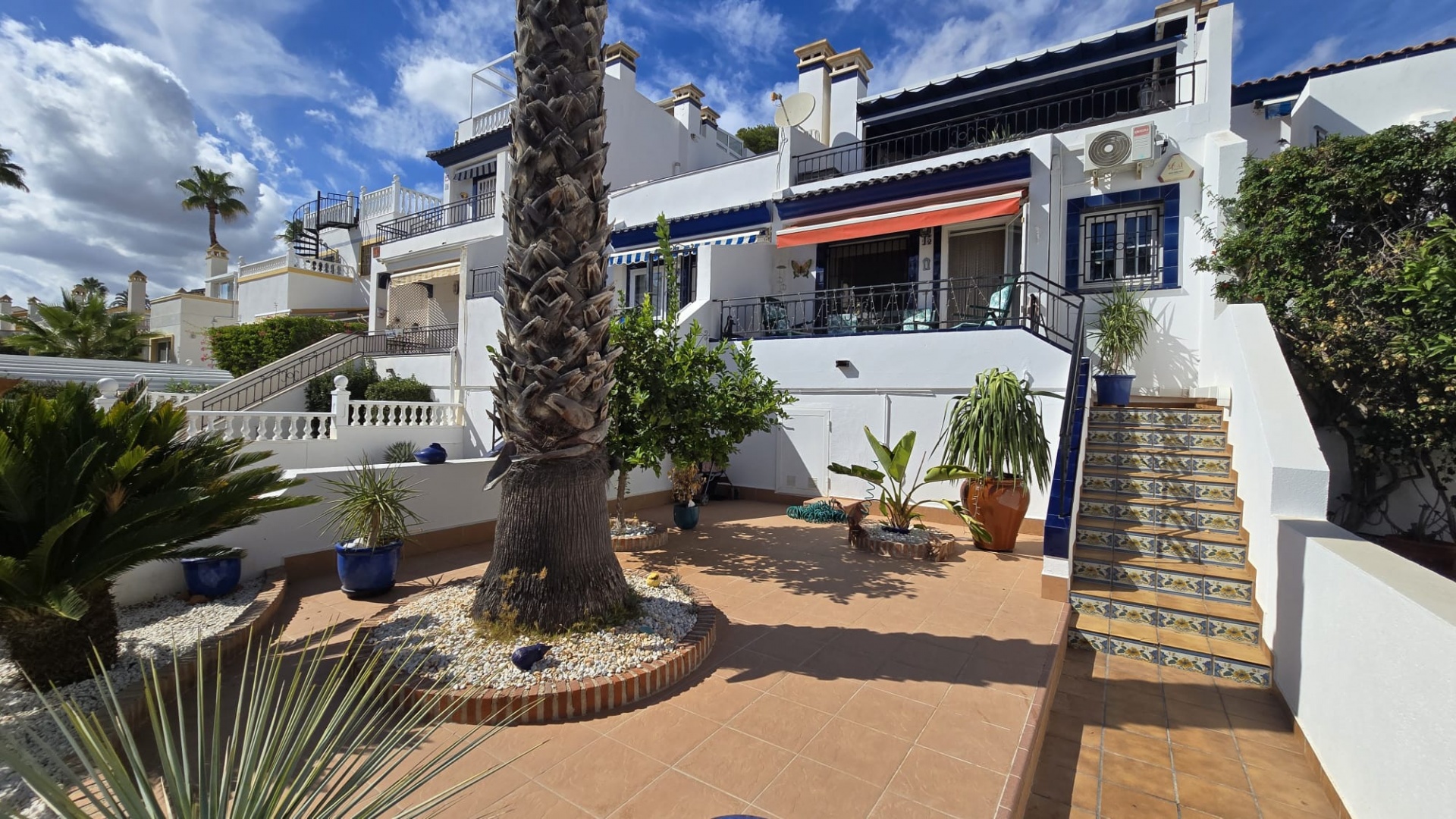 Resale - Townhouse - Villamartin - rioja