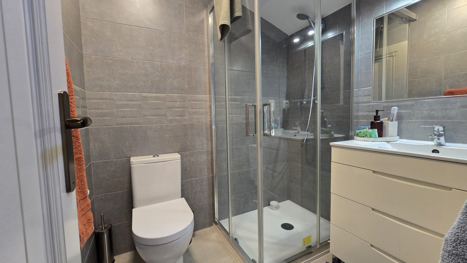 Resale - Townhouse - Villamartin - rioja