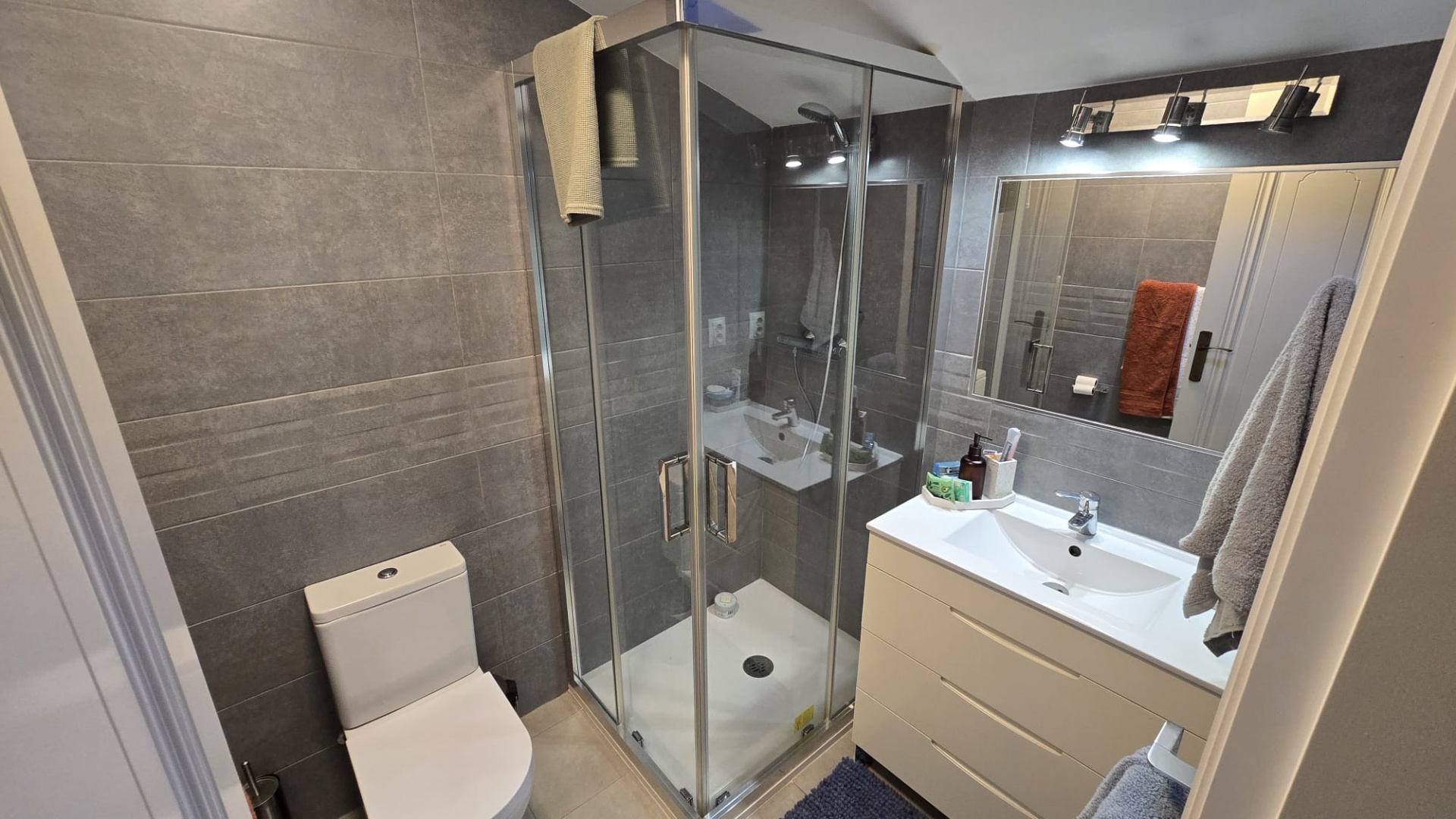 Resale - Townhouse - Villamartin - rioja